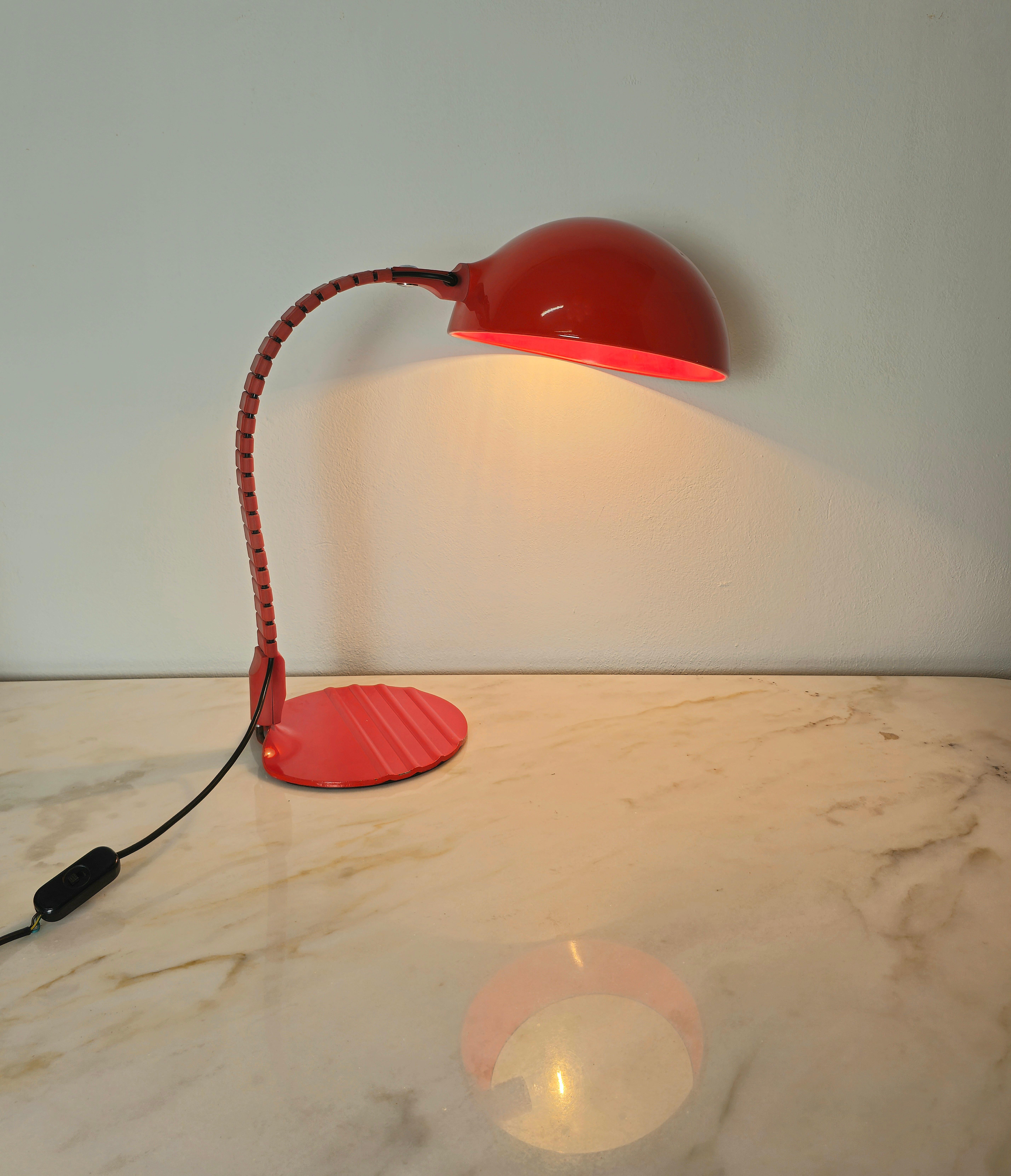 20th Century Table Lamp Aluminum Metal Red Elio Martinelli mod. 660 Midcentury Italy 1970s For Sale