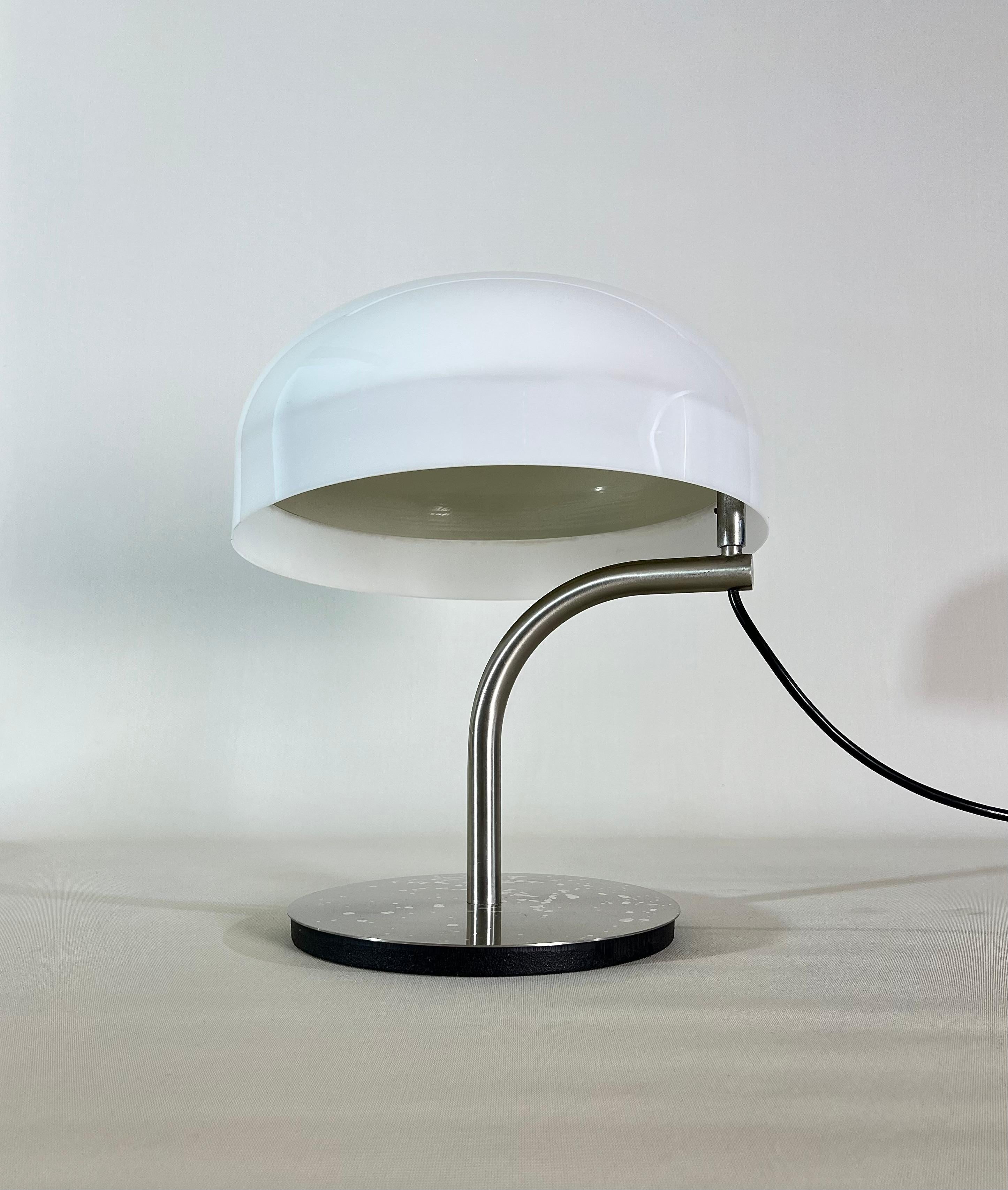 Italian Table Lamp Aluminum Plexiglass Giotto Stoppino for Valenti Midcentury Italy 70s For Sale