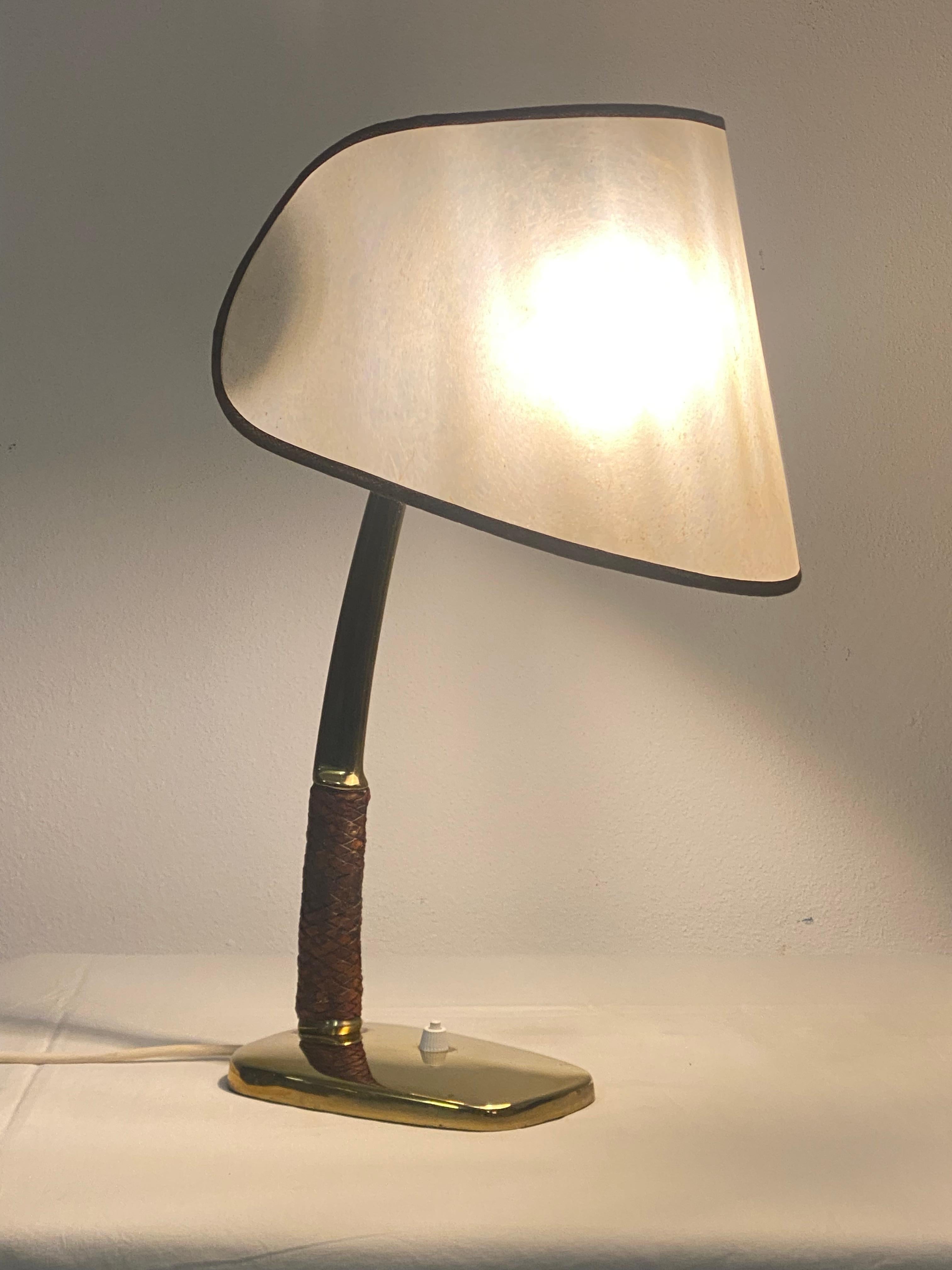 Table Lamp ''Arnold'' Mod. 1191 by J.T. Kalmar  7