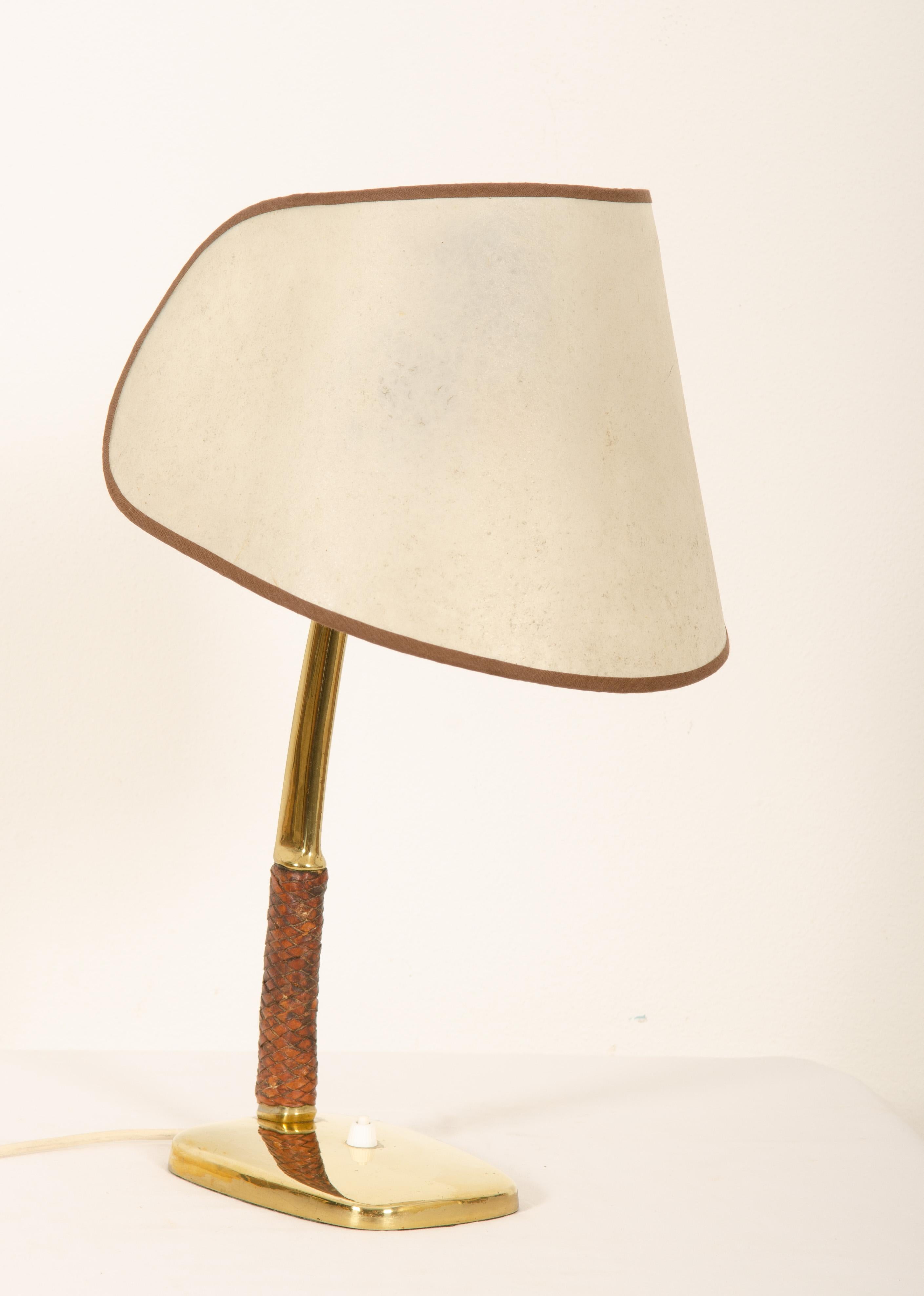 Mid-Century Modern Table Lamp ''Arnold'' Mod. 1191 by J.T. Kalmar 