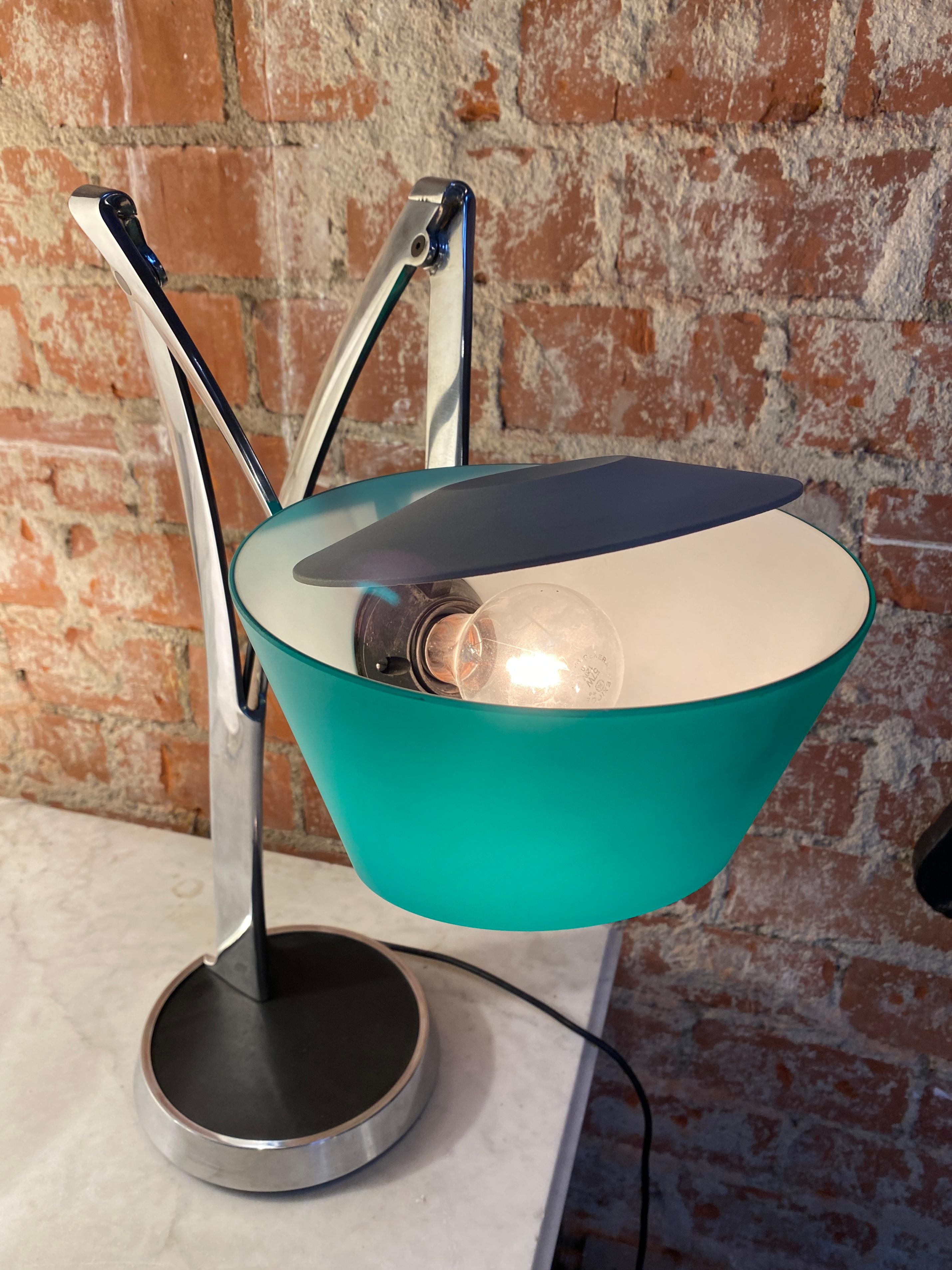 Mid-Century Modern Lampe de table attribuée à Fontana Arte en vente