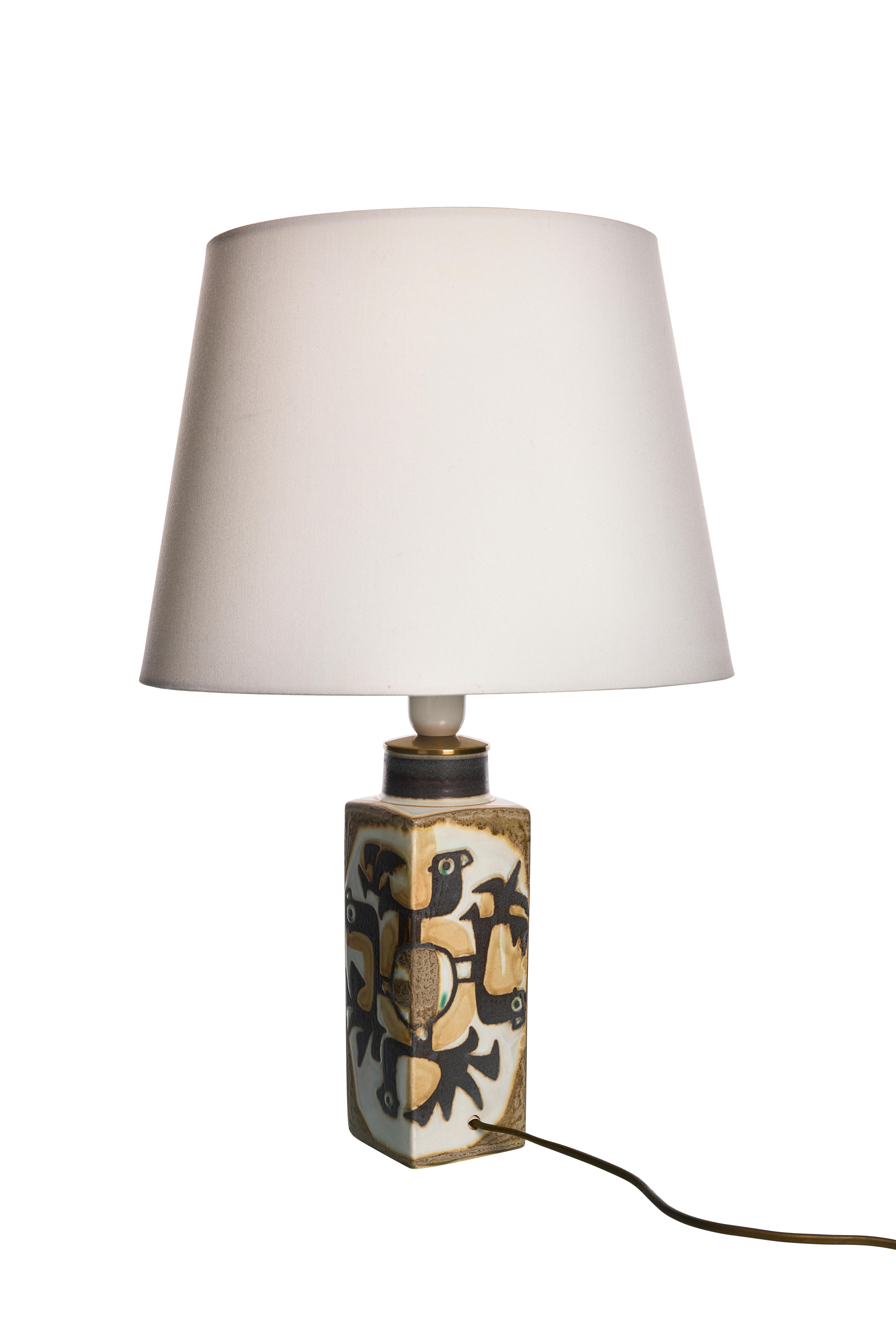 Mid-Century moderno Lampada da tavolo Baca di Johanne Gerber e Nils Thorsson per Royal Copenhagen / Alumini in vendita