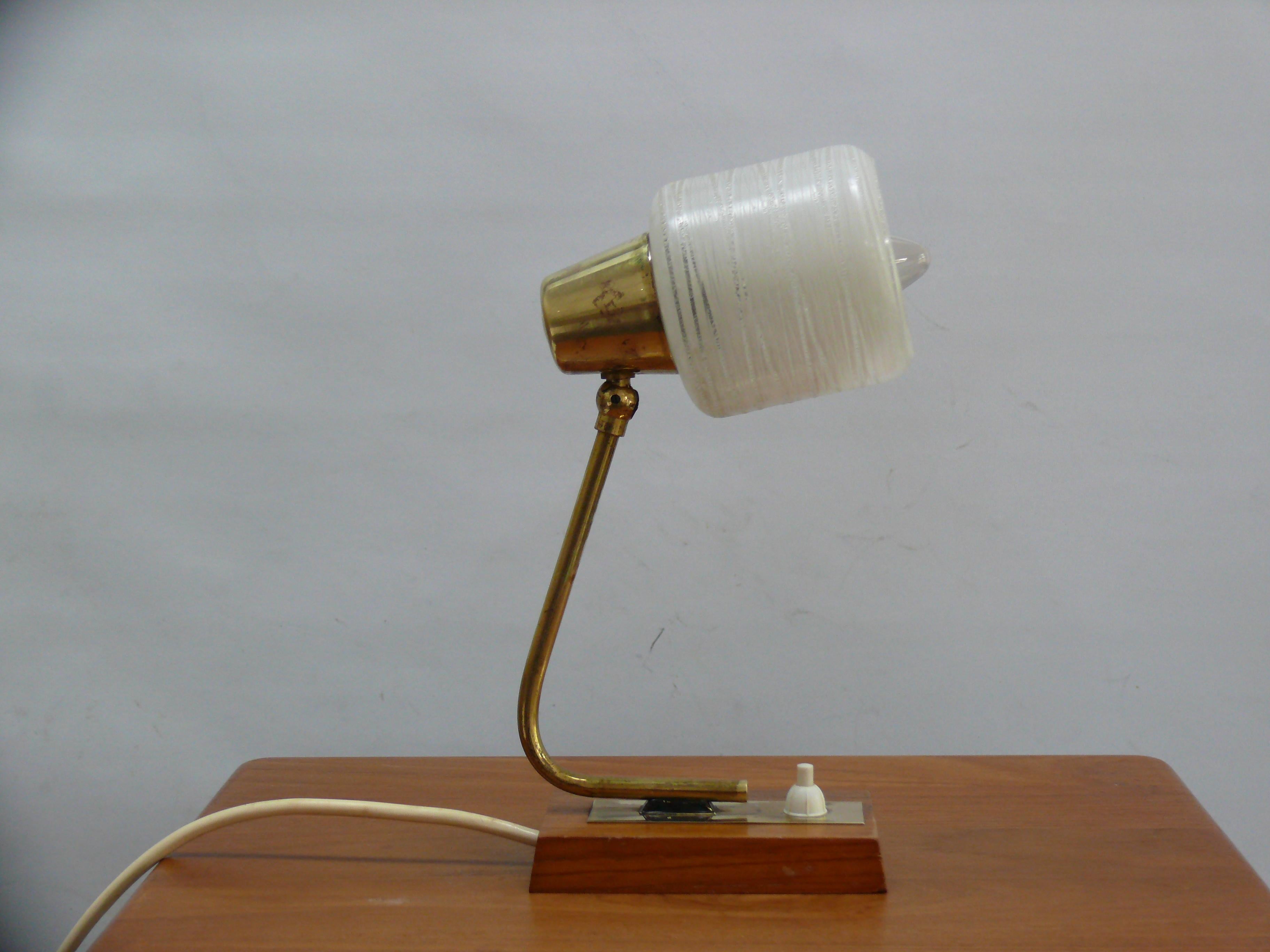 Table lamp, bedside lamp - glass, brass, teak - Germany, 1960s In Good Condition For Sale In Schwerin, MV