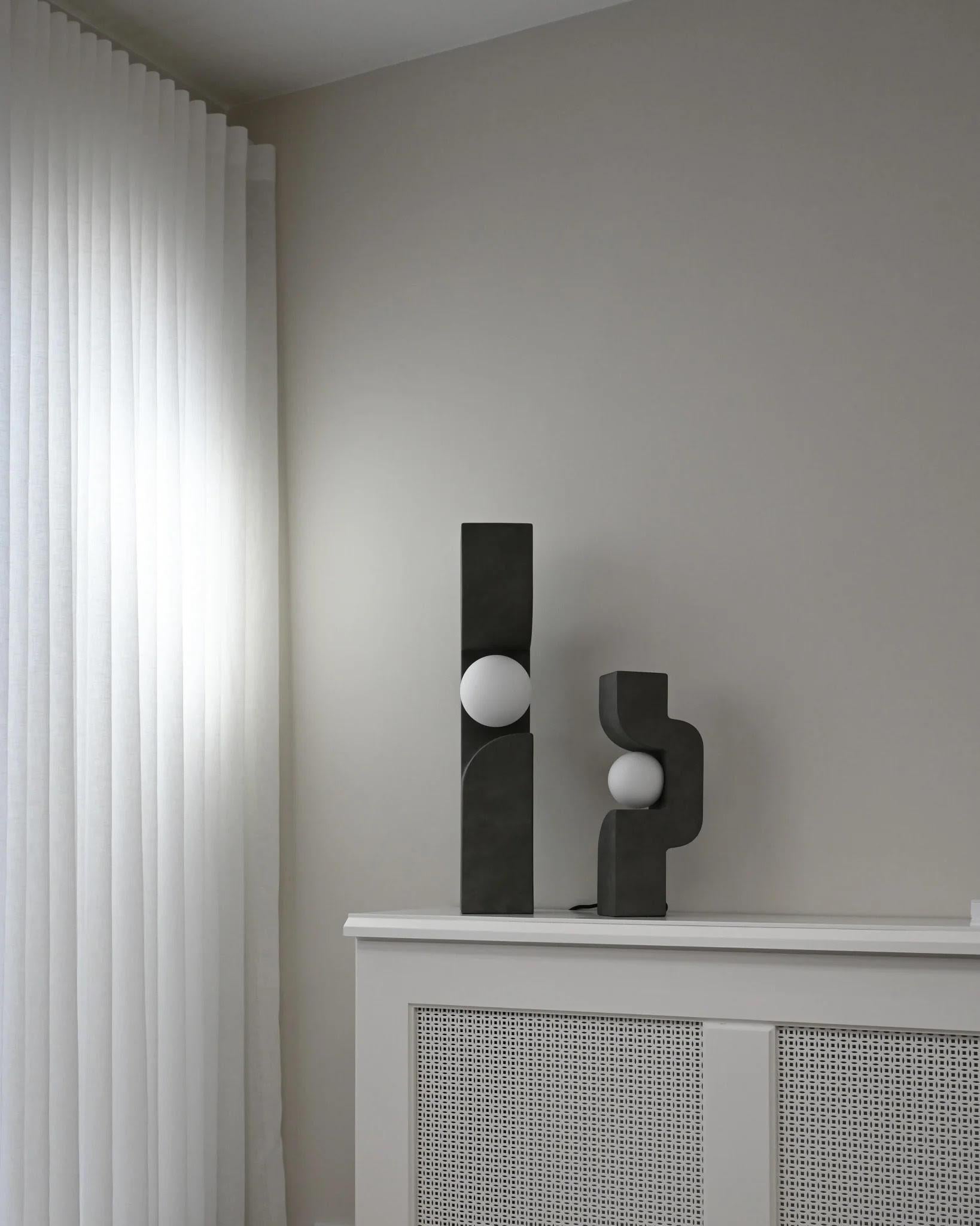 Tischleuchte, Großes Modell - Dunkelgrau, Keramik, Contemporary Work. im Angebot 2
