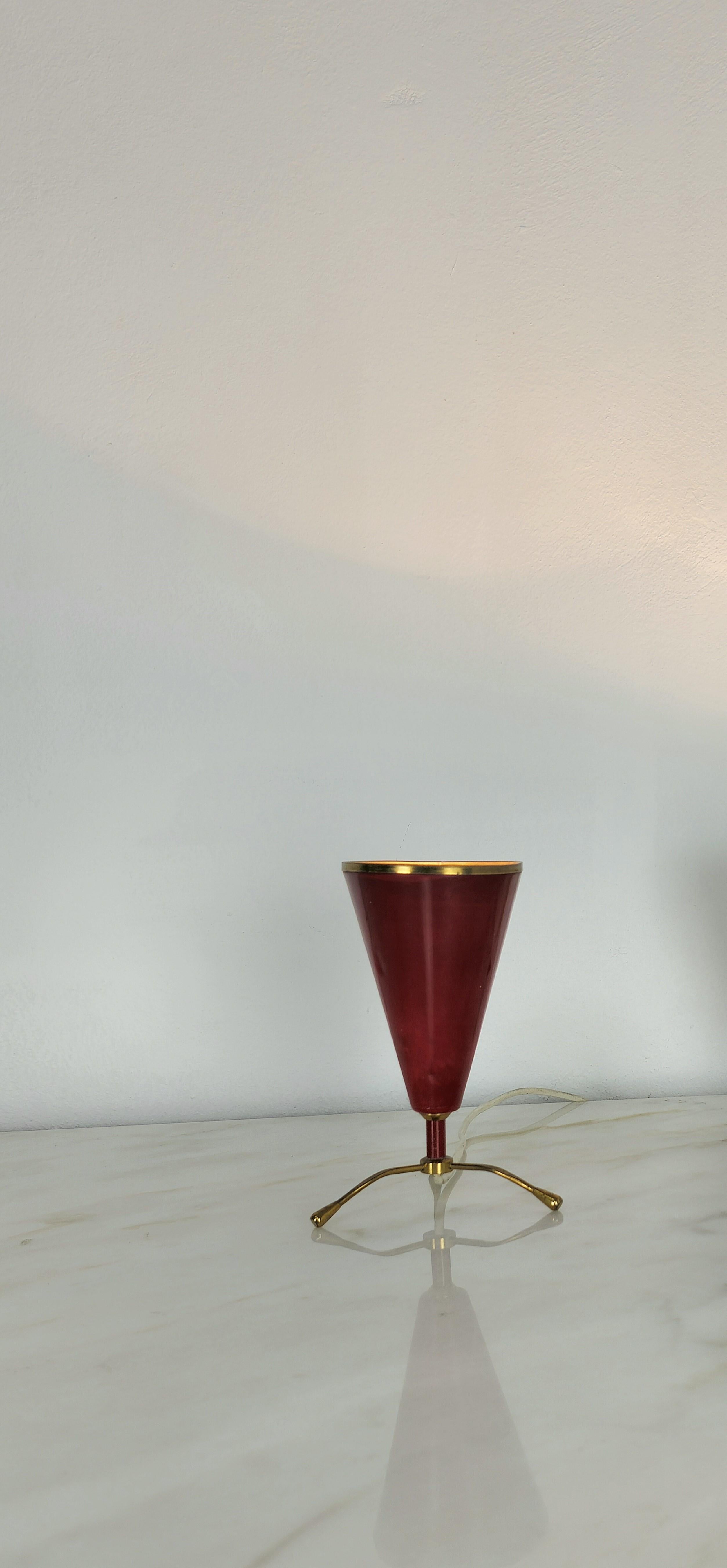 Table Lamp Brass Aluminum Red Attributable to Arredoluce Midcentury Italy 50s In Fair Condition For Sale In Palermo, IT