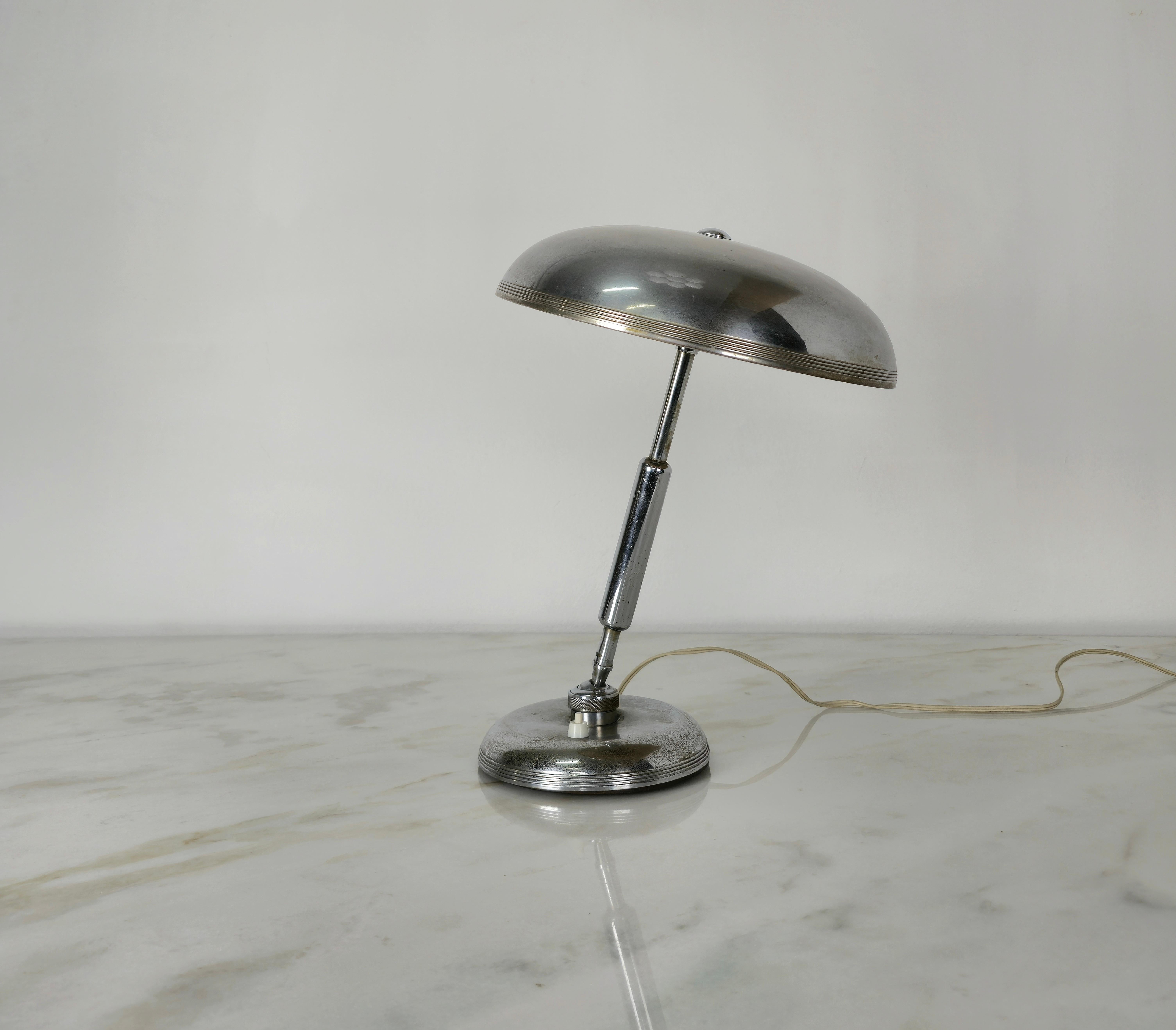 Table Lamp Brass Nickel-Plated Giovanni Michelucci for Lariolux Midcentury 1950s In Distressed Condition For Sale In Palermo, IT