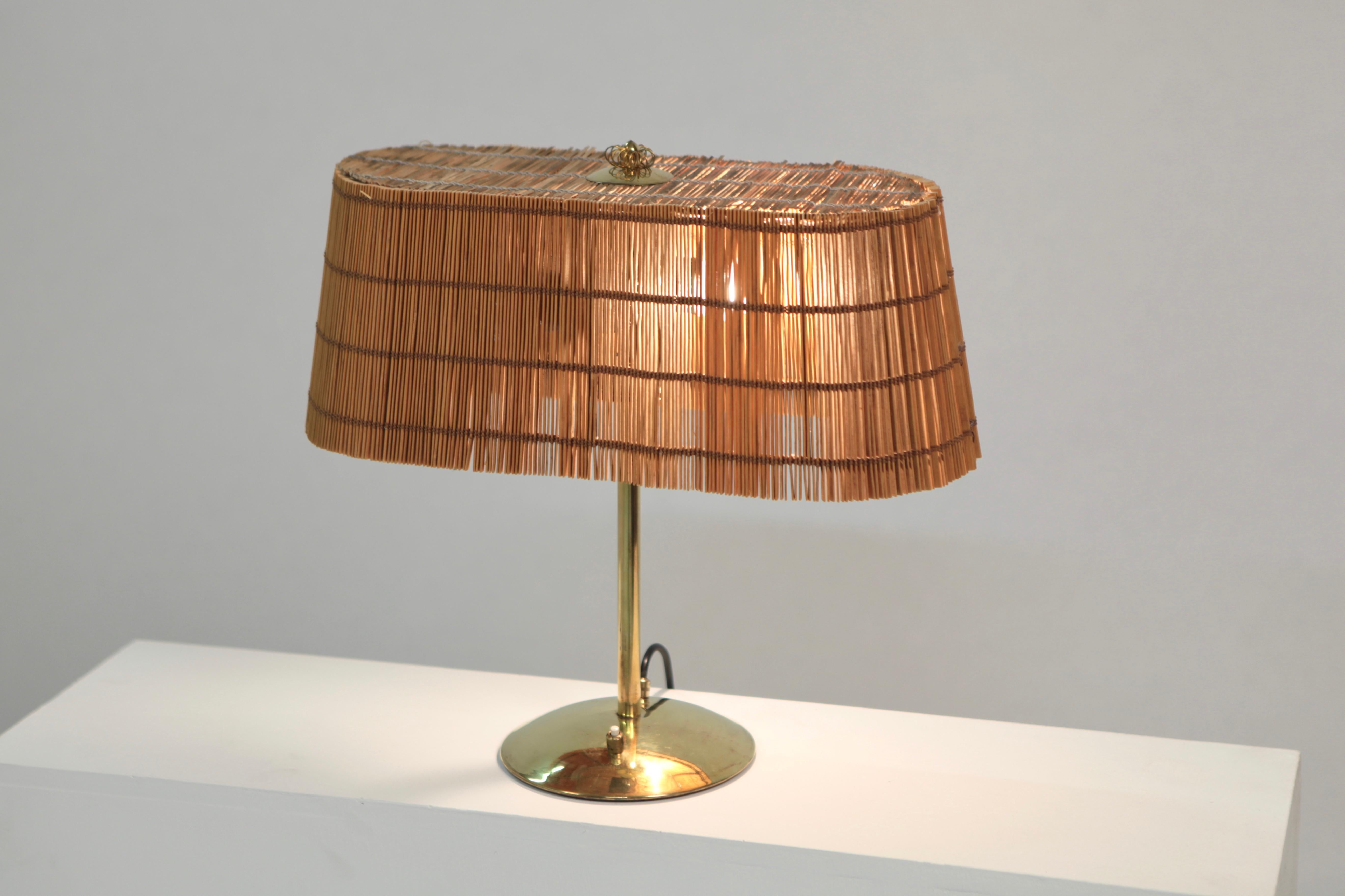 Scandinavian Modern Table Lamp, Brass and Shade Made of Splints, Lasipaino Oy, Finland, 1940s