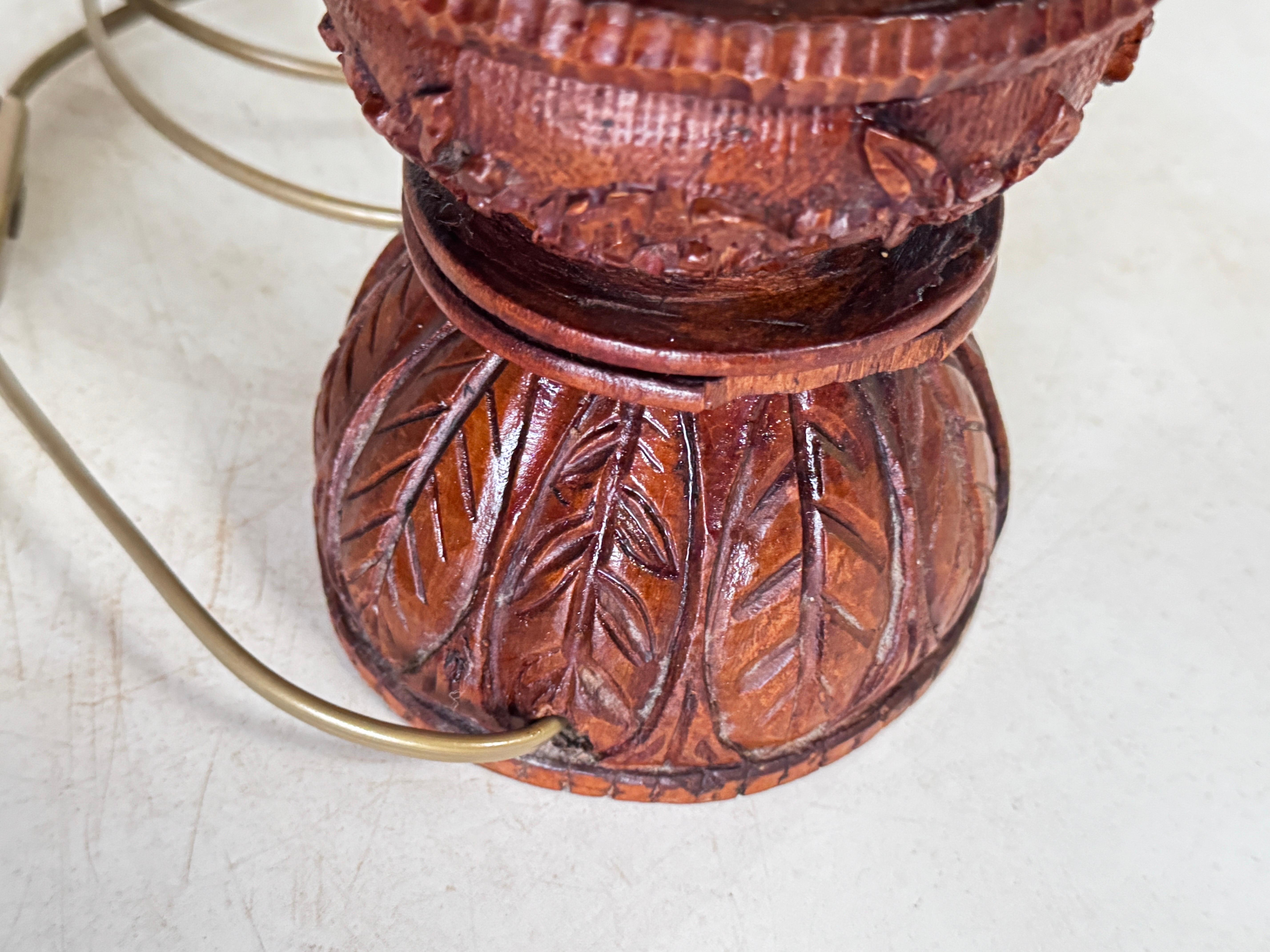 Lampe de table, Bois brutal, couleur Brown France 20e siècle en vente 1