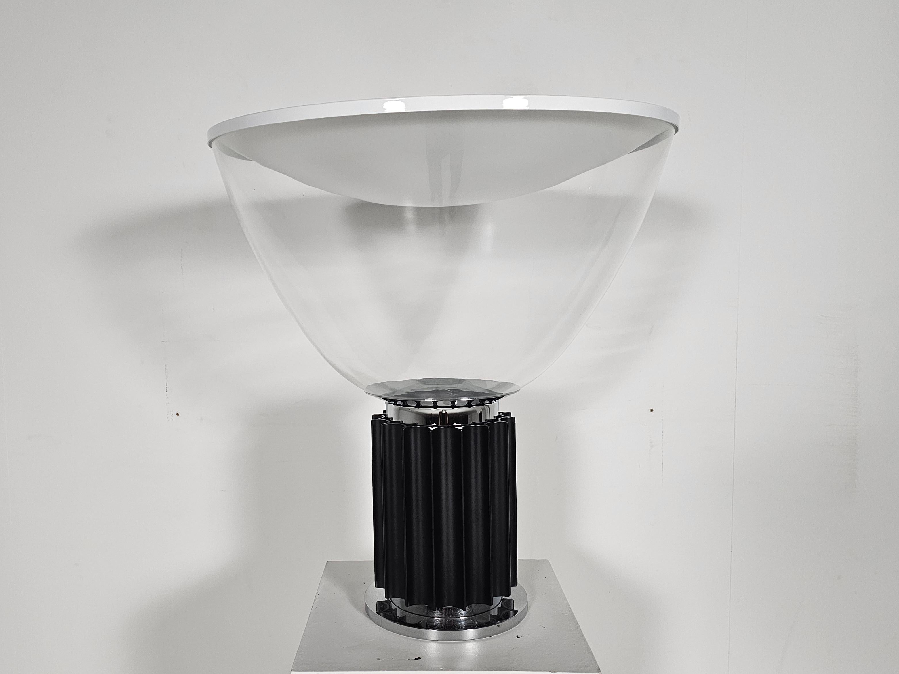 Lámpara de sobremesa de Achille and Pier Giacomo Castiglioni para Flos, años 70 Aluminio en venta