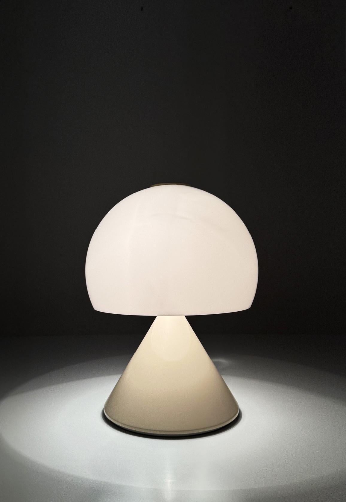 Ère spatiale Lampe de table par André Ricard pour Metalarte, 1971 Spain en vente