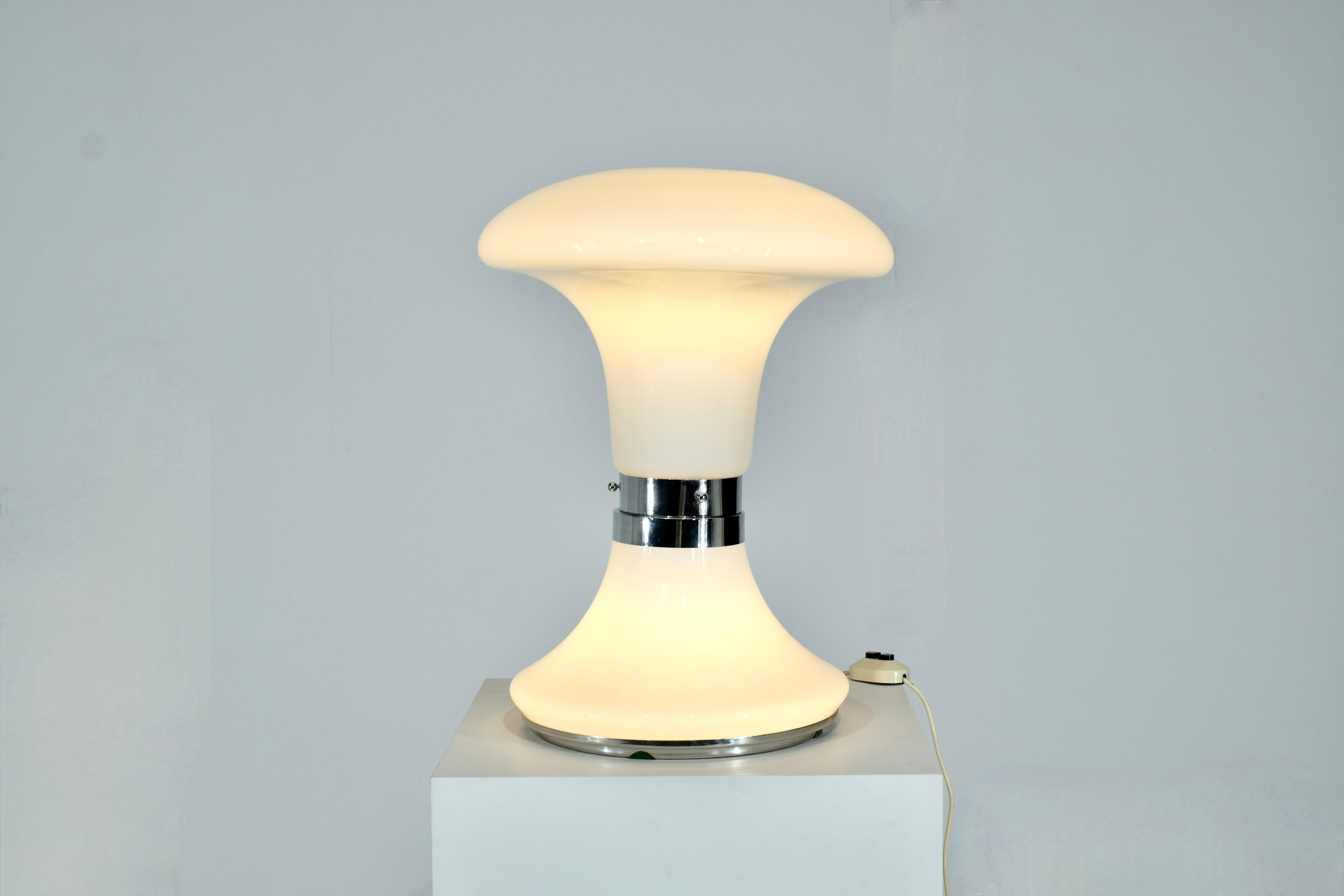 Mid-Century Modern Table Lamp By Carlo Nason for mazzega - 1970s For Sale
