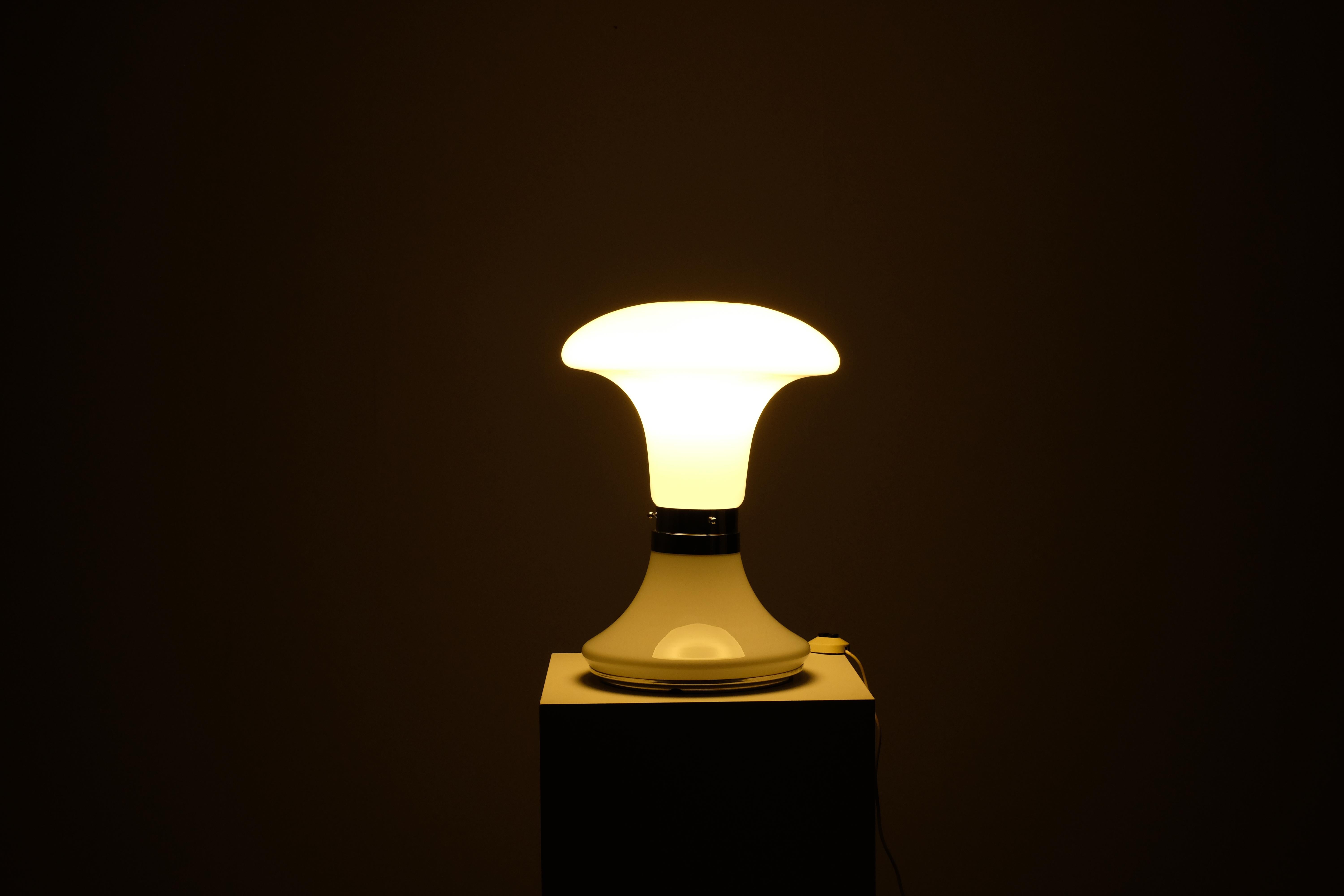 Murano Glass Table Lamp By Carlo Nason for mazzega - 1970s For Sale