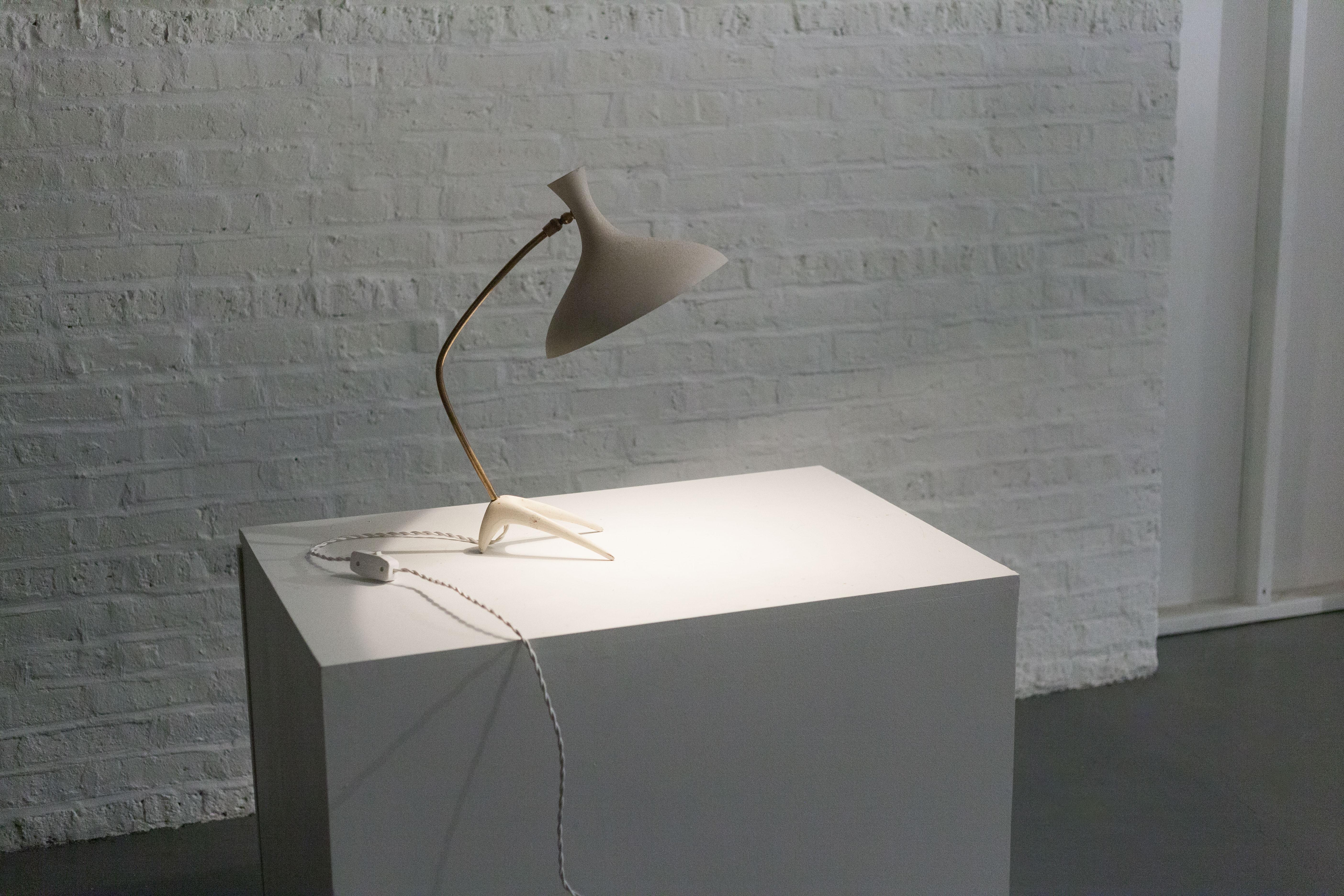 Lampe de bureau blanc par Cosack Leuchten, Allemagne, années 1950 en vente 12
