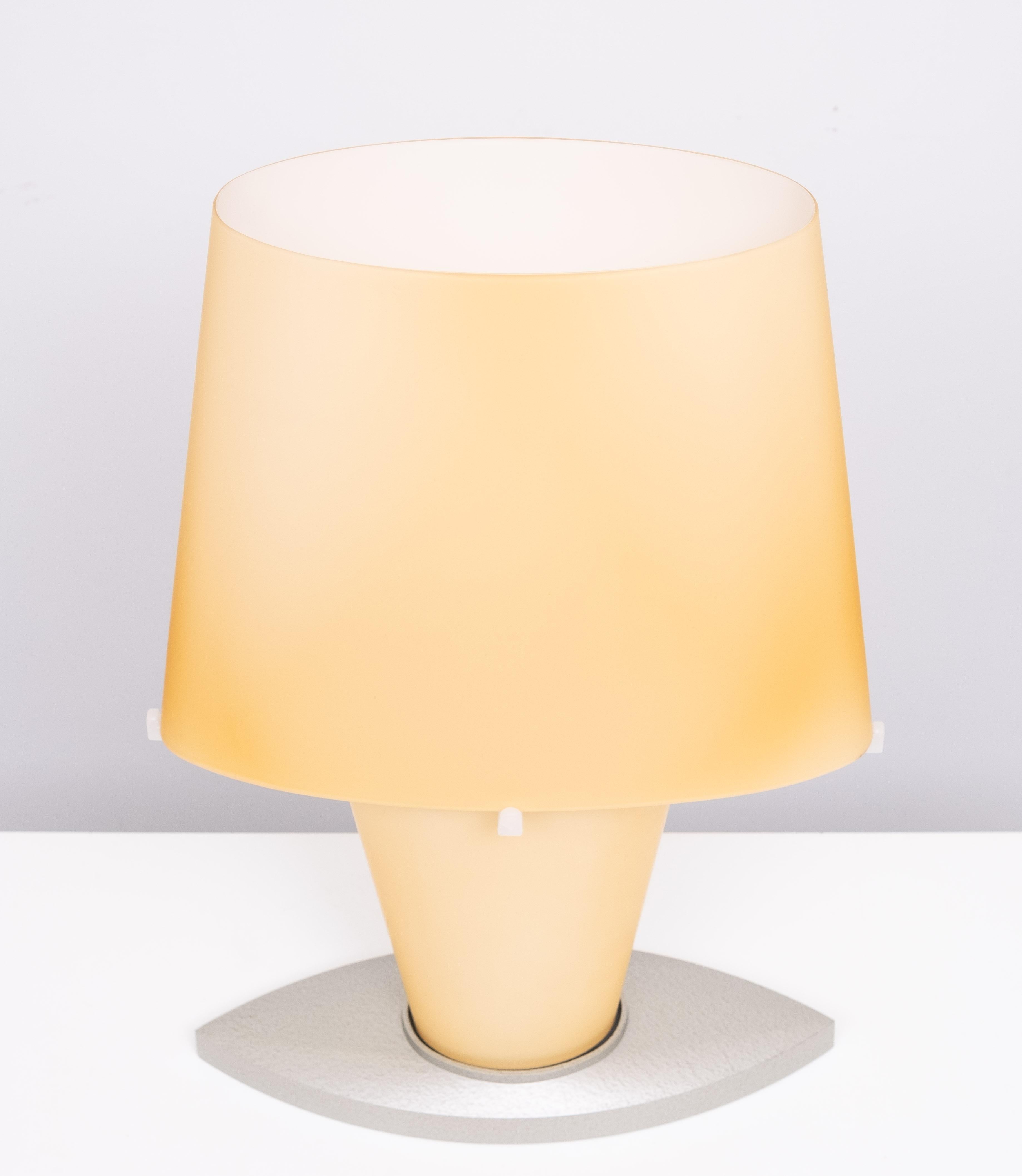 Table Lamp by Daniela Puppa for Fontana Arte, 1990 Italy For Sale 3