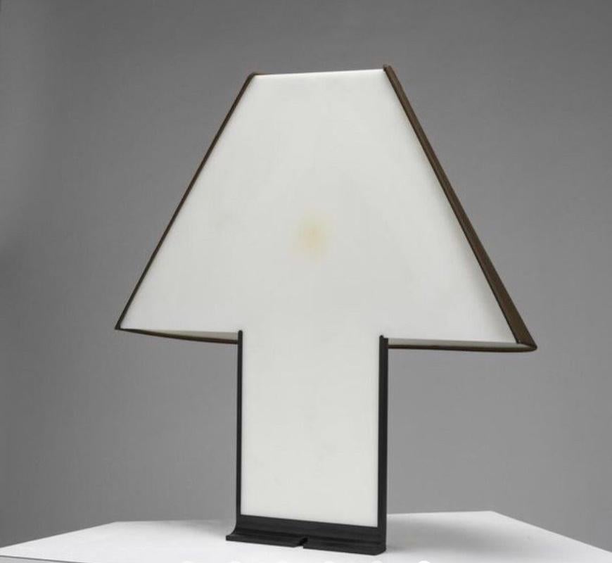 Européen Lampe de table des Designers Marco Colombo et Mario Barbaglia, Circa 1980-1990. en vente