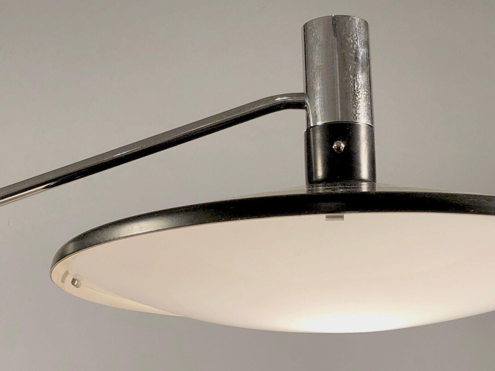 A MID-CENTURY-MODERN TABLE ou DESK LAMP de GEORGES FRYDMAN, ed. EFA, France 1950 en vente 2