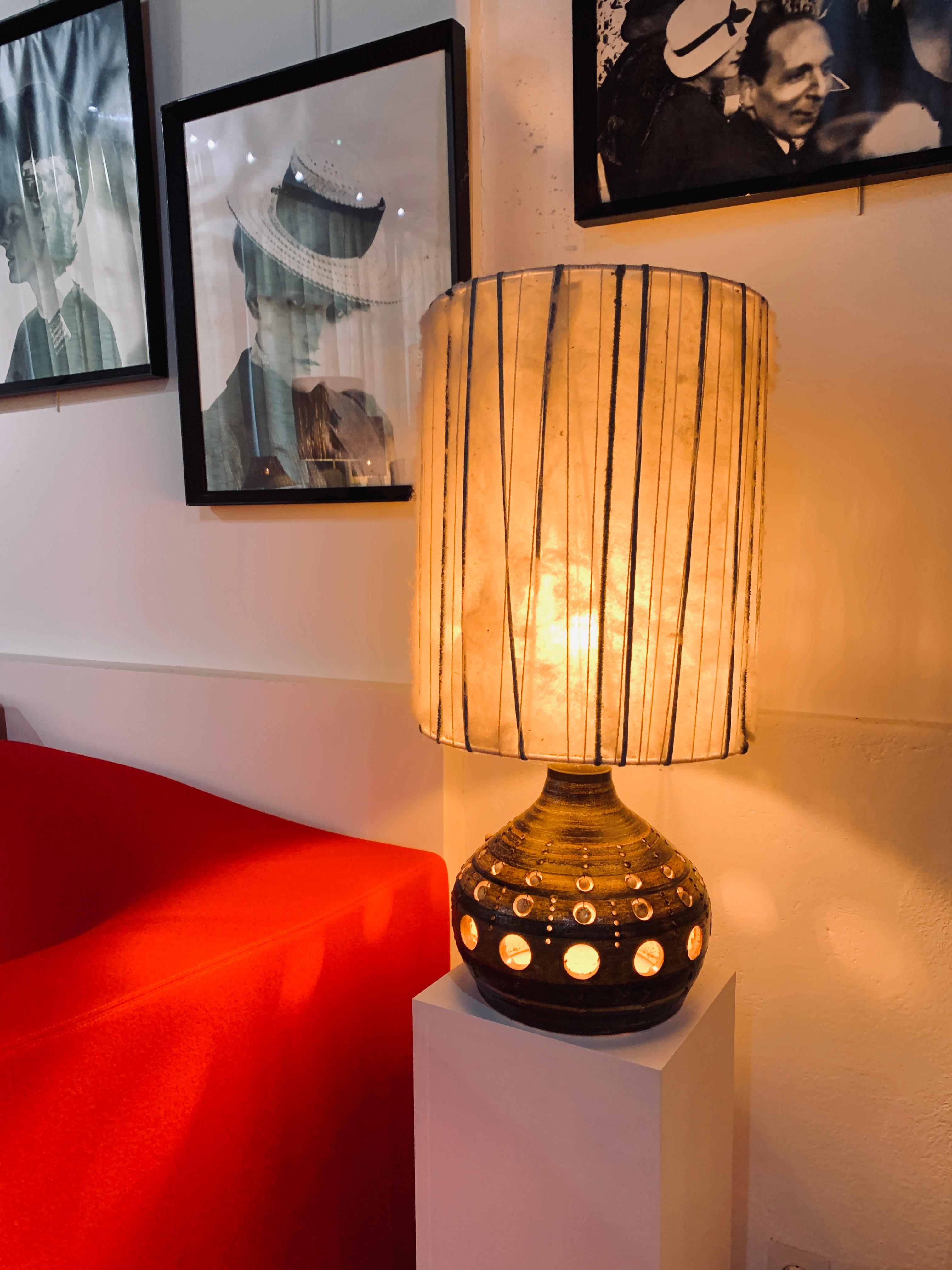 Hand-Carved Table lamp by Georges Pelletier, France, 1960s. For Sale