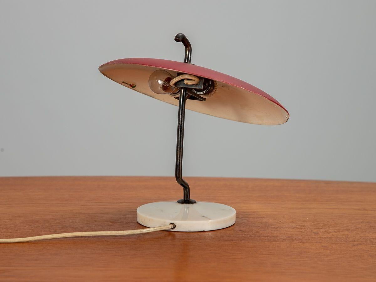 Table Lamp by Gino Sarfatti for Arredoluce In Good Condition For Sale In Brooklyn, NY