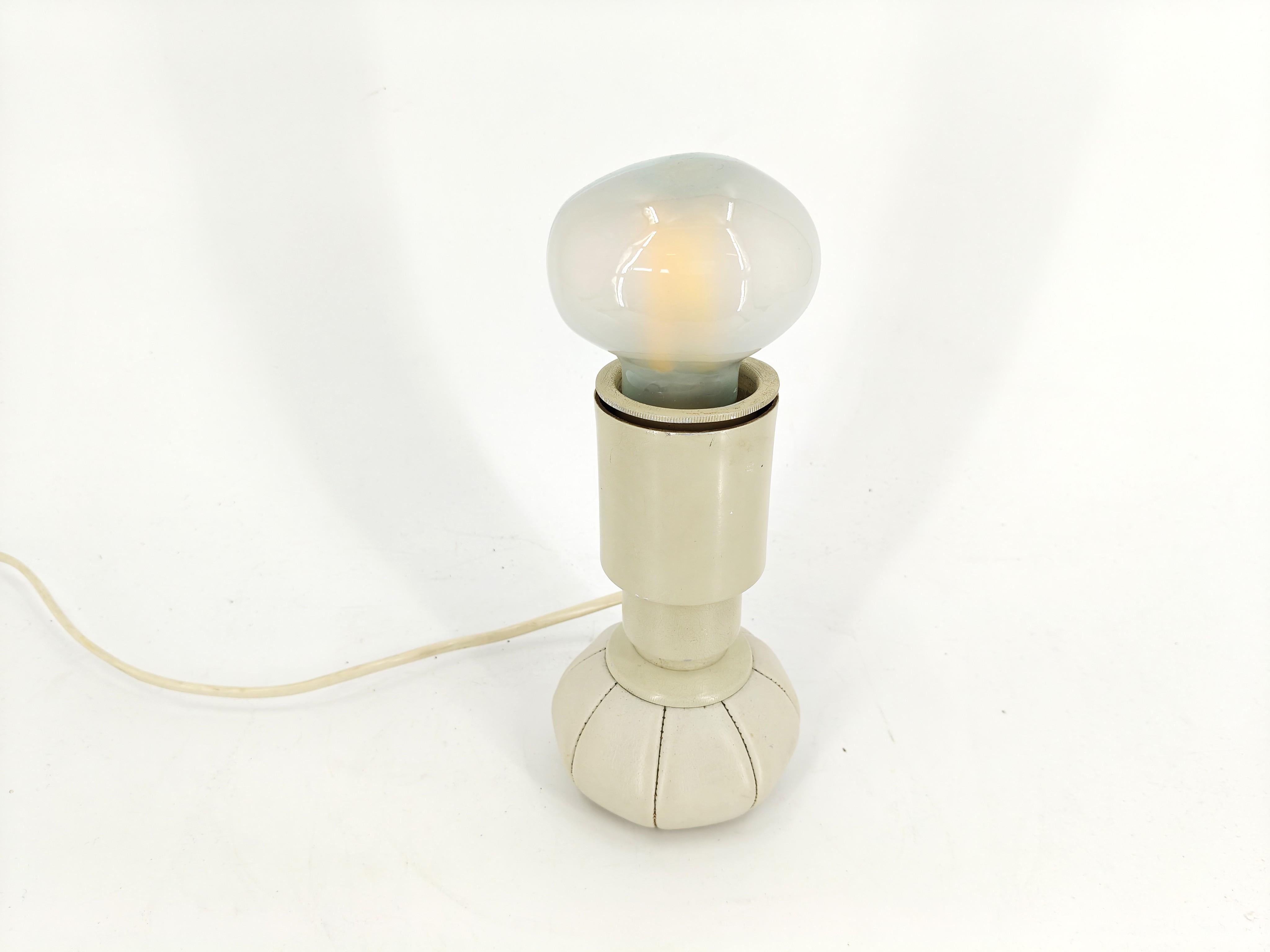 Lampada da tavolo di Gino Sarfatti for Arteluce, anni '60 in vendita 2