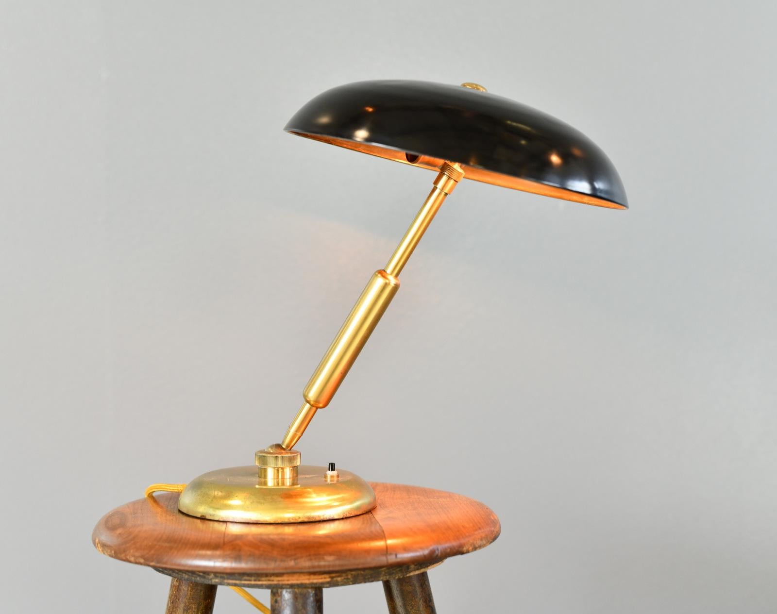 Lampe de table de Giovanni Michelucci pour Lariolux Circa 1940s en vente 3