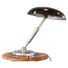 Lampada da tavolo di Giovanni Michelucci per Lariolux degli anni '40