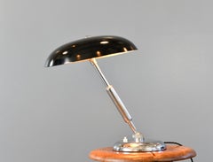 Lampada da tavolo di Giovanni Michelucci per Lariolux degli anni '40