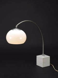 Lampe de bureau en verre opalin marbré du milieu du siècle dernier de Goffredo Reggiani, Italie 60-70