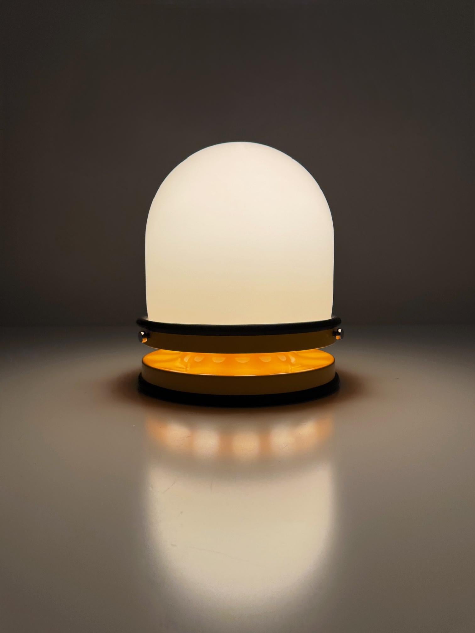 Lámpara de sobremesa de Grup Bonamusa para Tramo, España, años 70 - Space Age Design Metal en venta