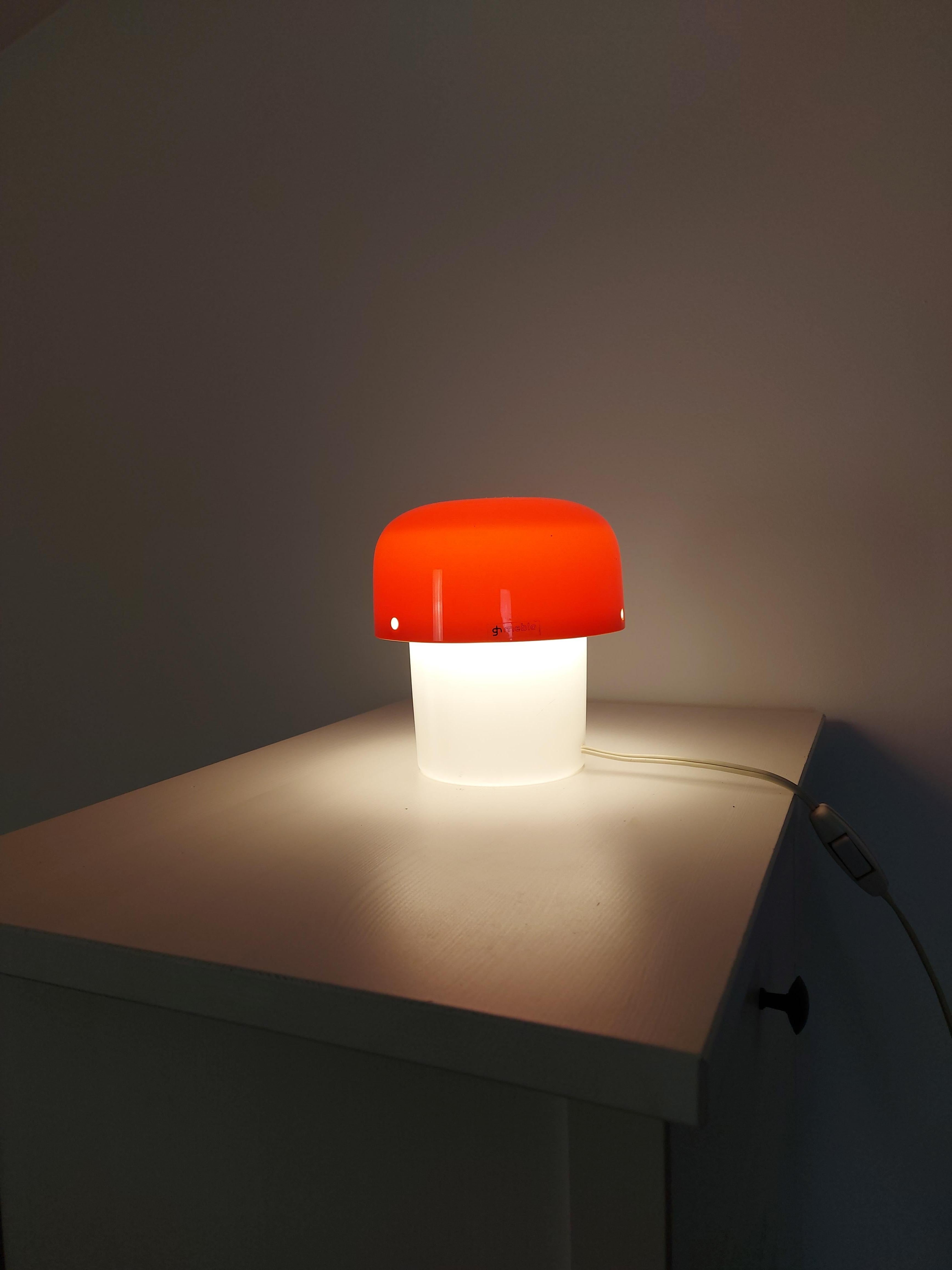 Fin du 20e siècle Lampe de table Harvey Guzzini pour Meblo, 1970 en vente