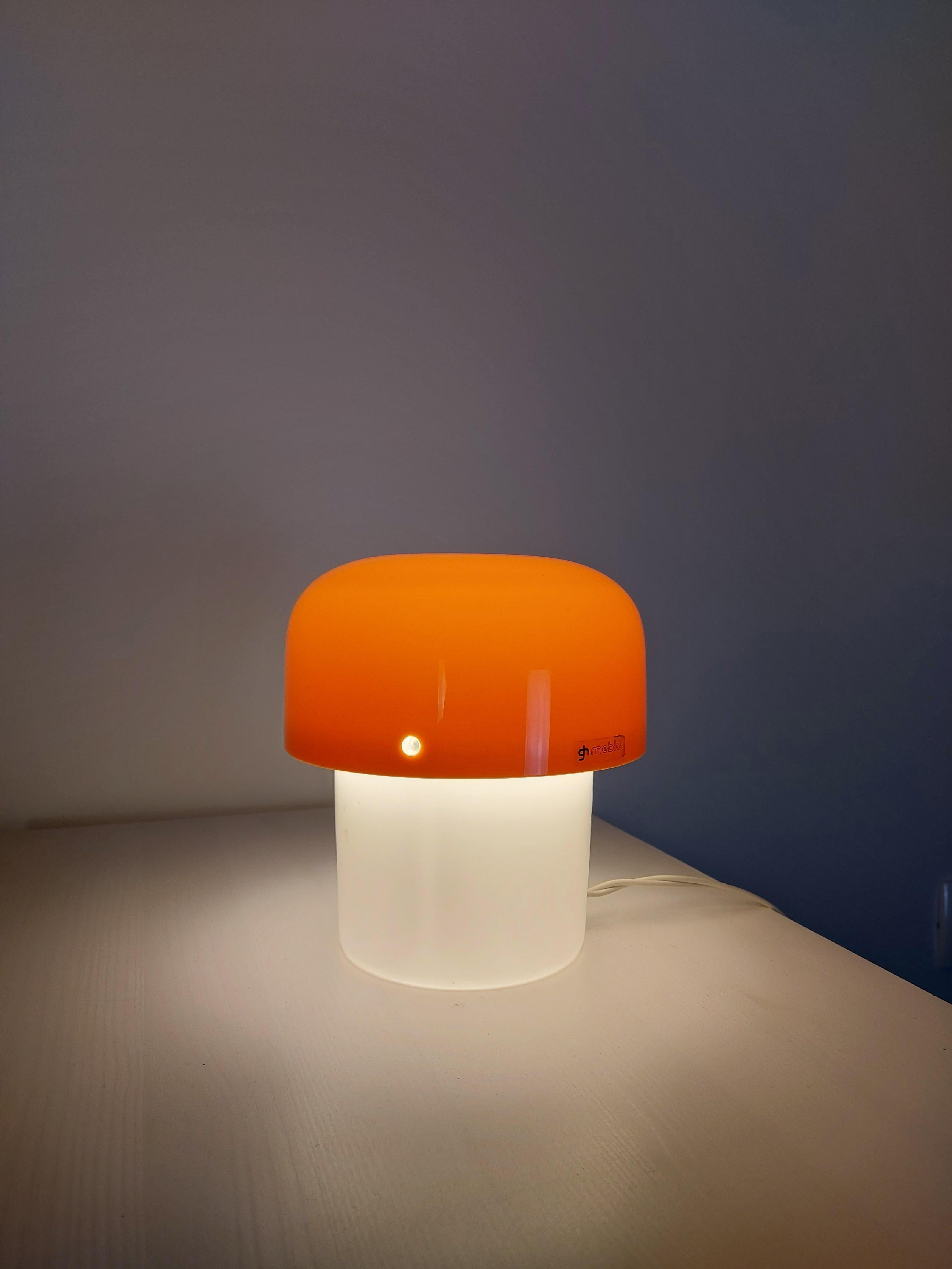 Table Lamp by Harvey Guzzini for Meblo, 1970s For Sale 2