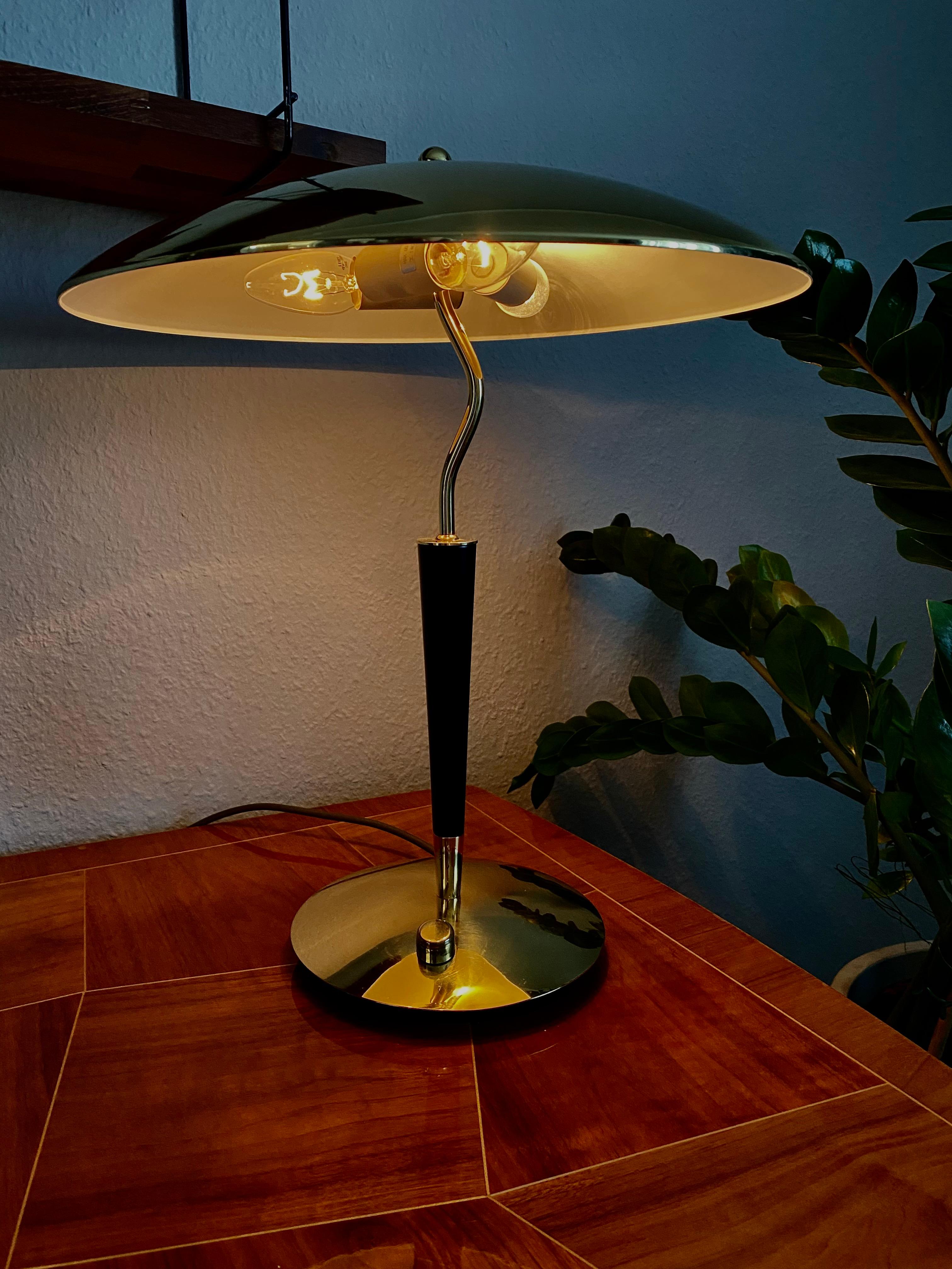 Fin du 20e siècle Lampe de table Hillebrand en vente