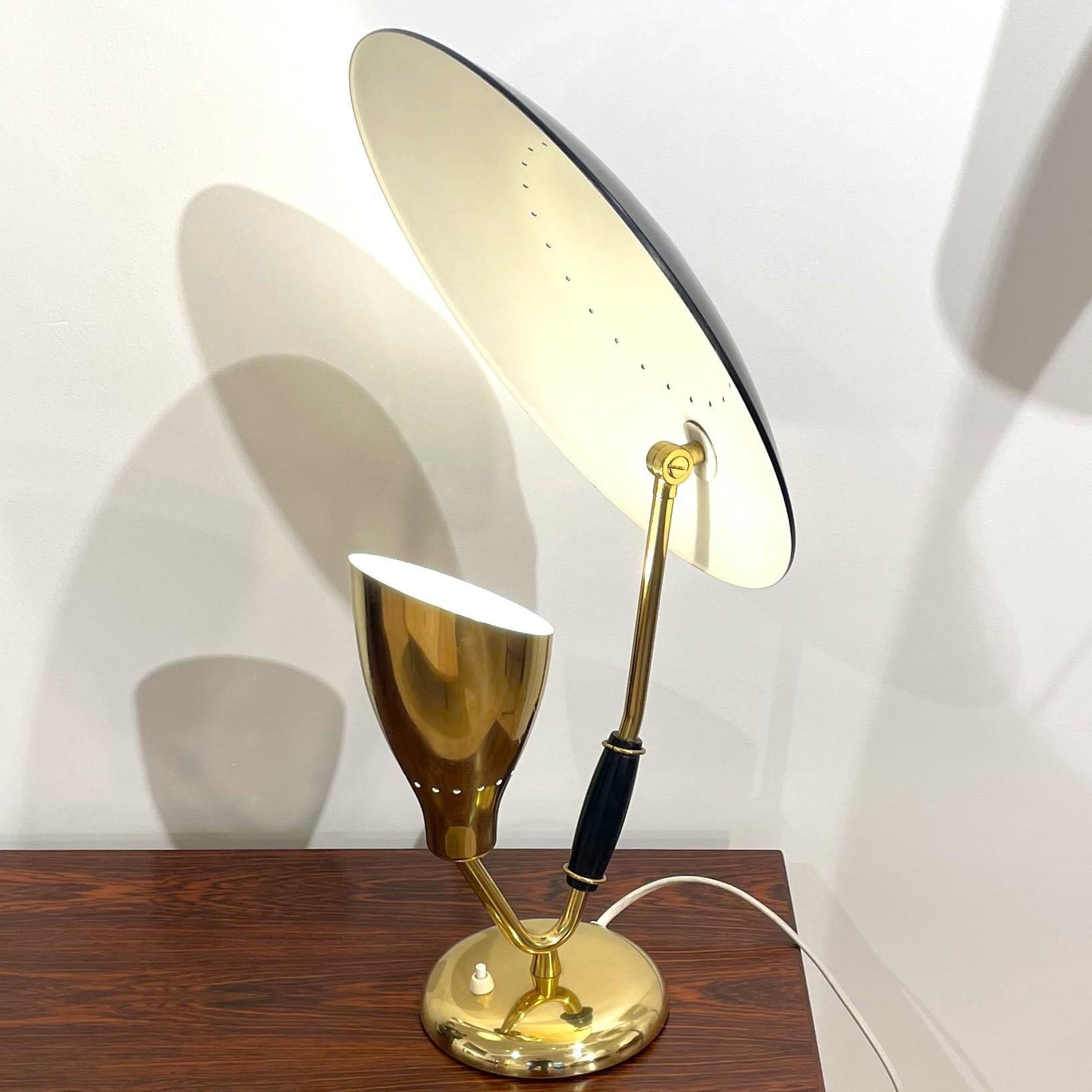 20th Century Table lamp by Holm Sørensen For Sale