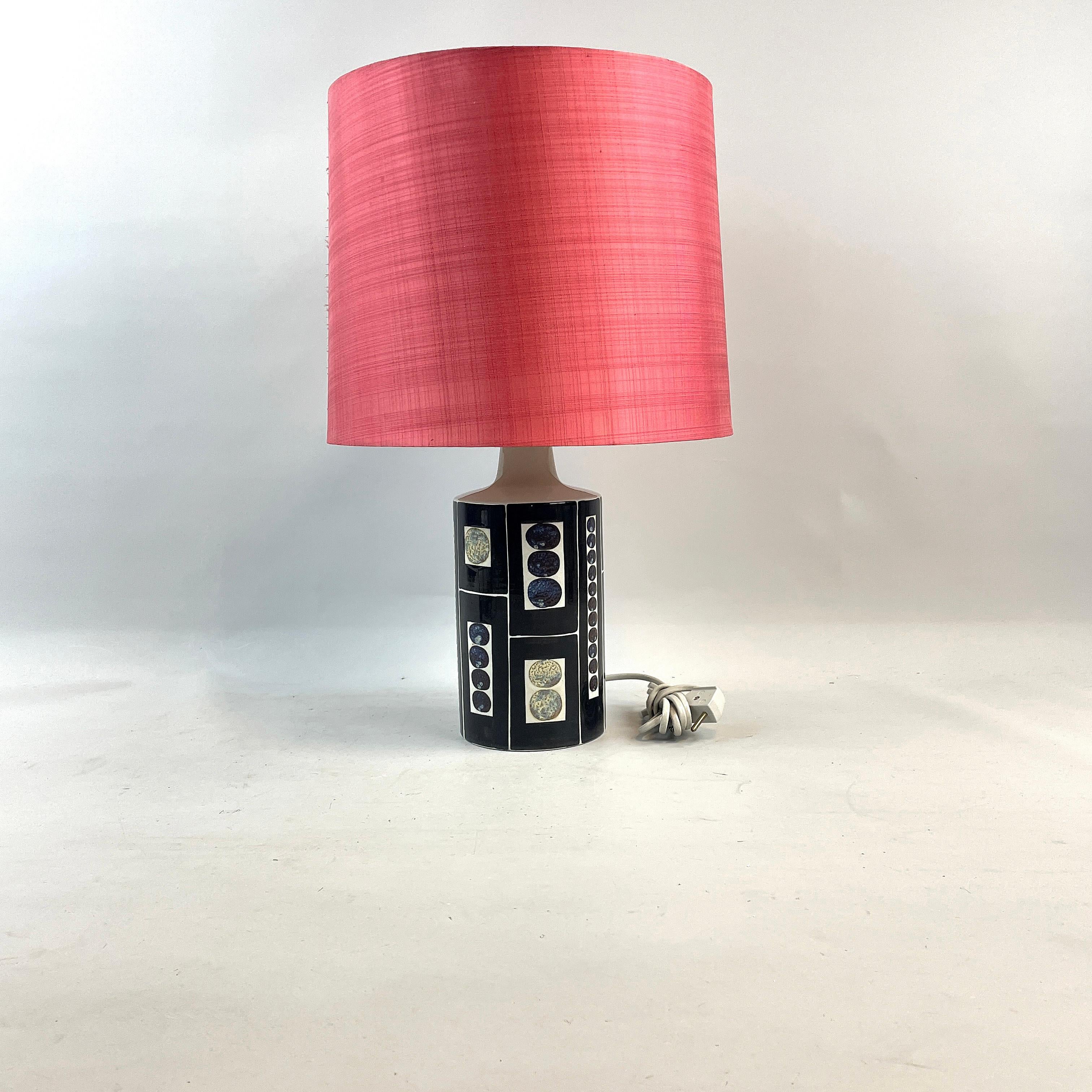 20ième siècle Lampe de table Inge Lise Koefoed pour Fog and Morup Ceramic  Danemark 1960 Signé en vente
