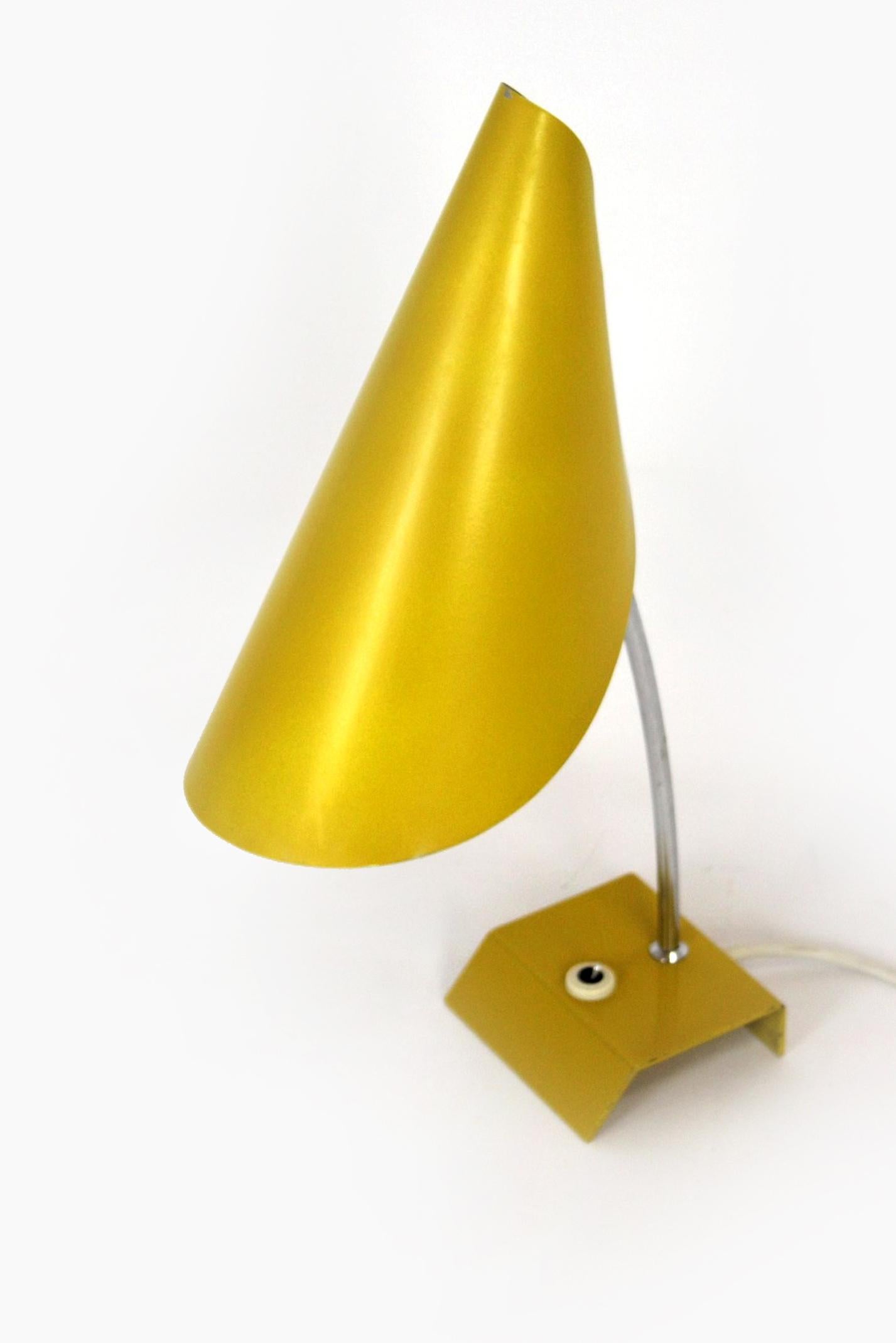 Lampada da tavolo di Josef Hurka per Napako, anni '60 in vendita 8