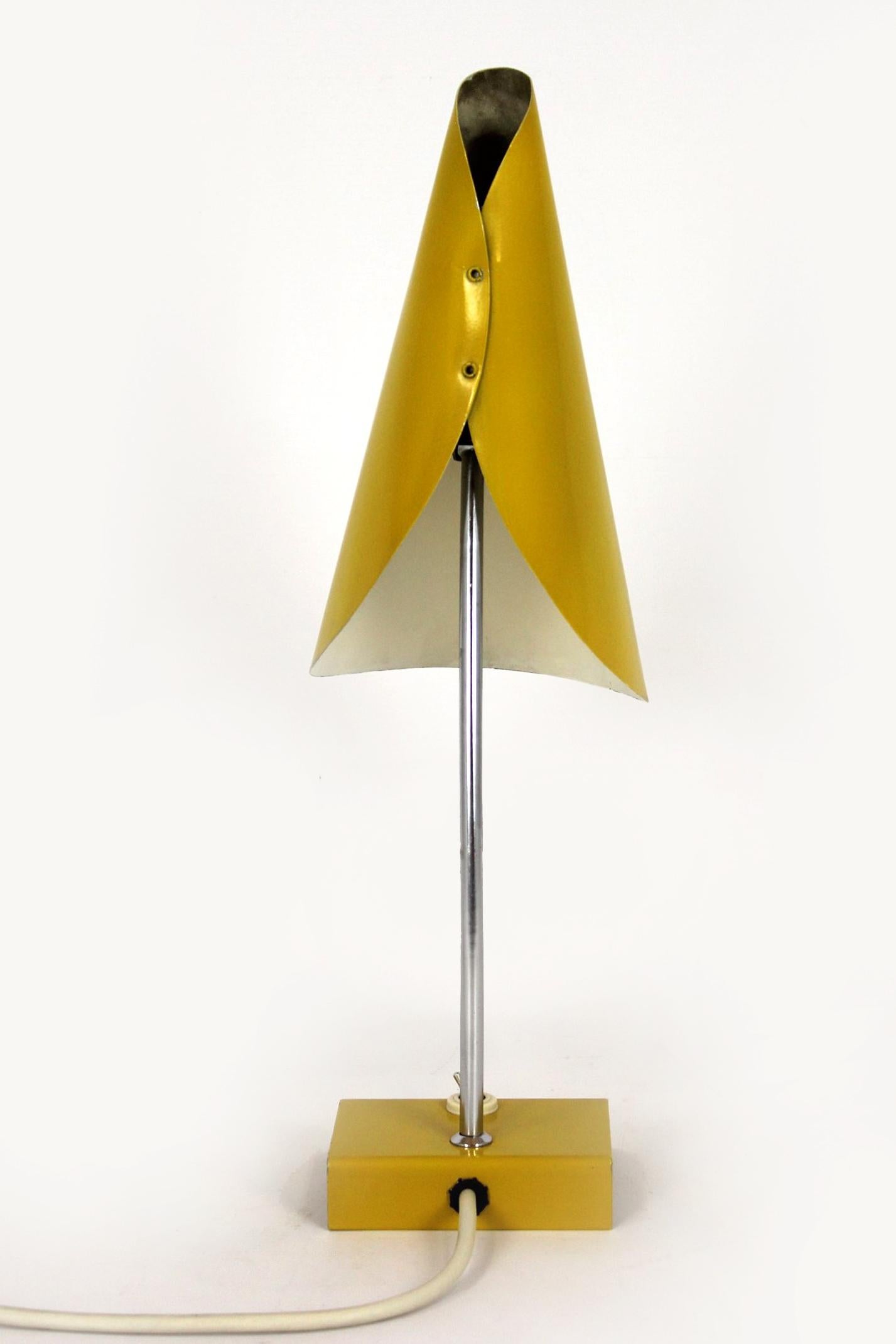 Lampada da tavolo di Josef Hurka per Napako, anni '60 in vendita 10