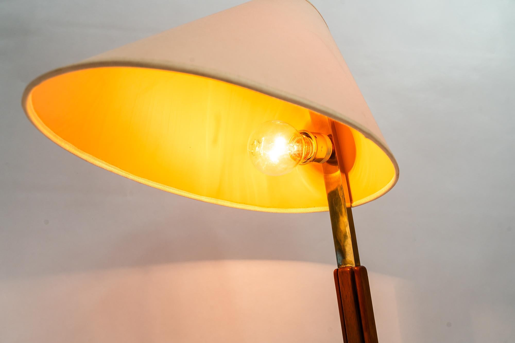 Table lamp by J.T. Kalmar Mod. 1197 Phönix 1950s For Sale 5