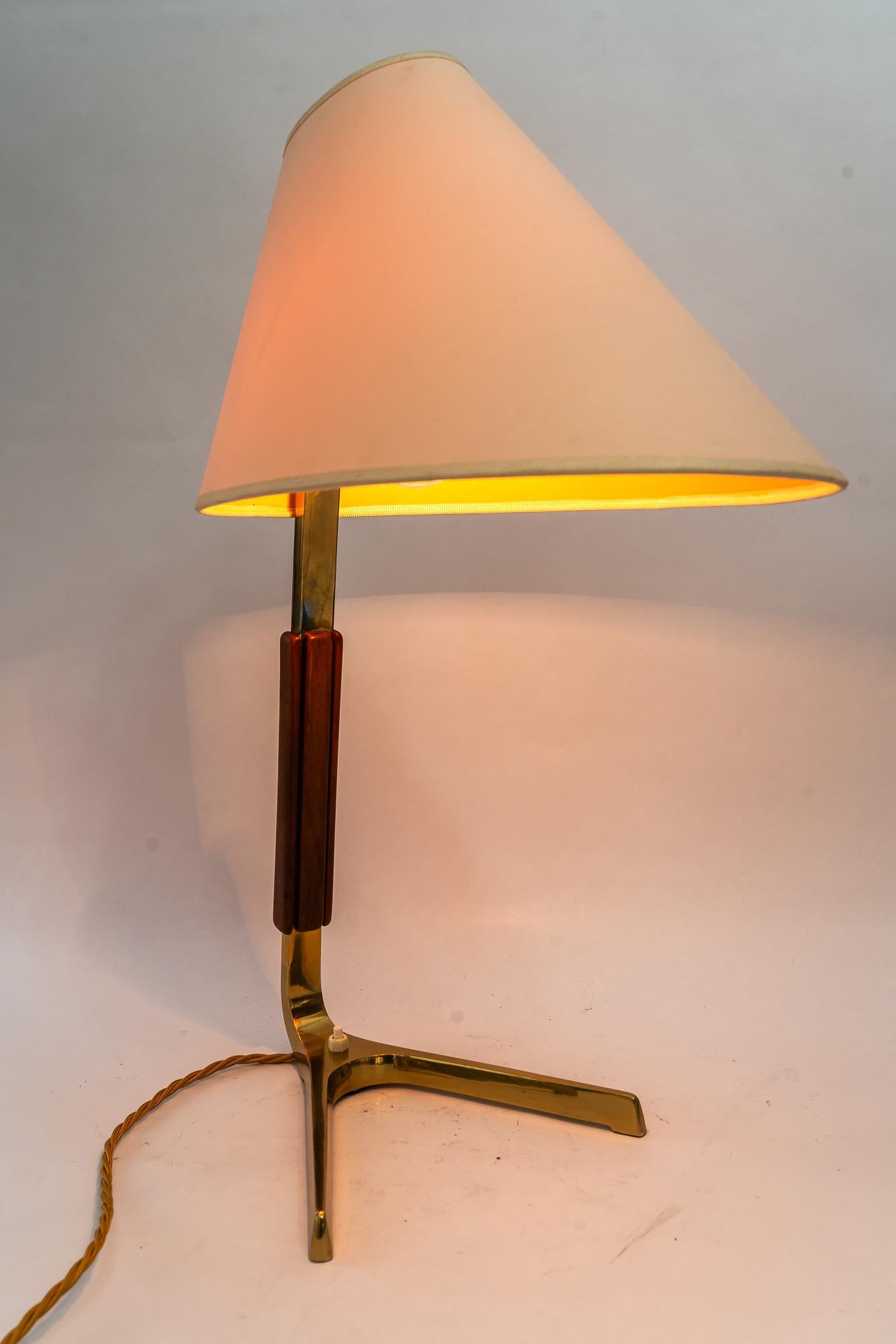 Table lamp by J.T. Kalmar Mod. 1197 Phönix 1950s For Sale 11