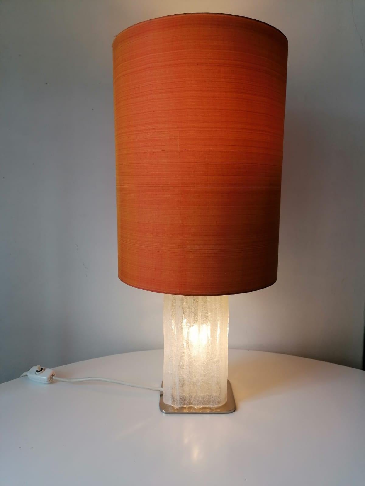 Tischlampe von Kalmar Wien mit beleuchtetem Eisglasständer im Angebot 3