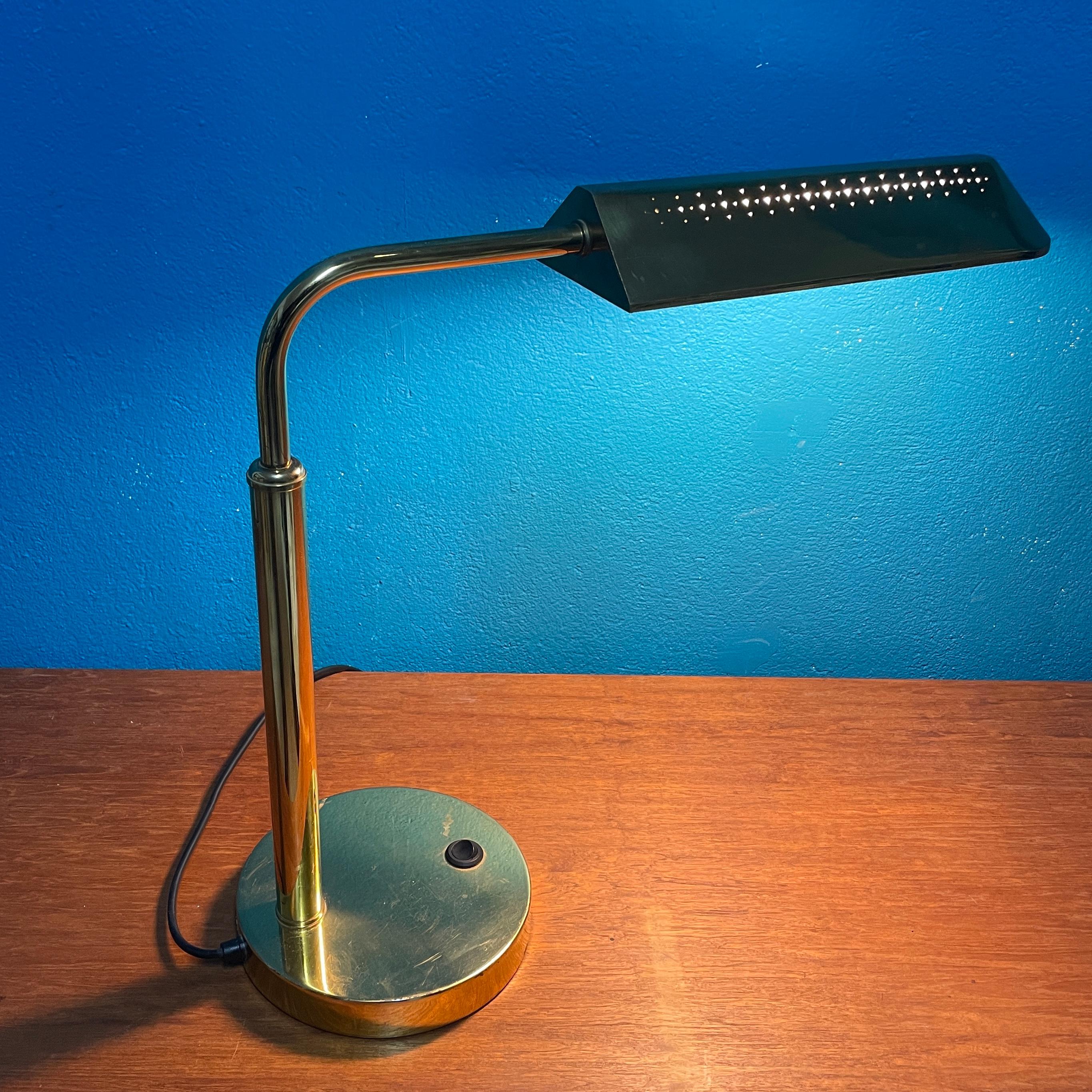 Table Lamp By KT-Valaistus Finland - Brass  For Sale 4