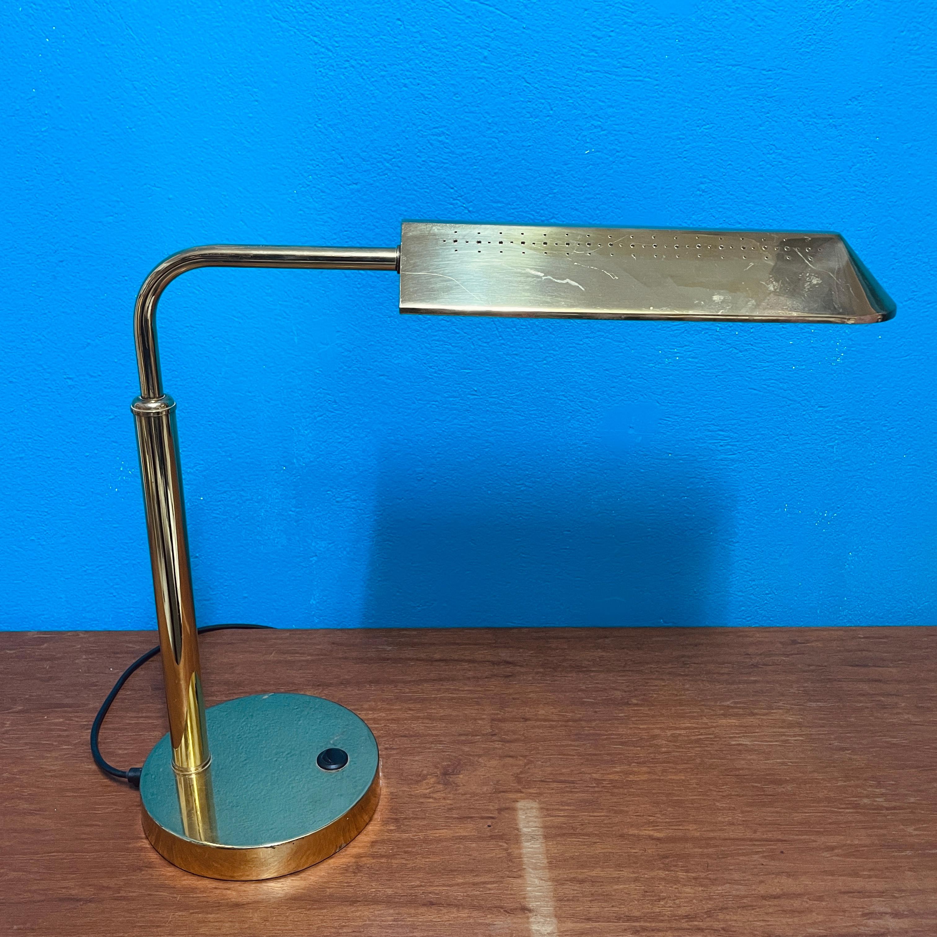Table Lamp By KT-Valaistus Finland - Brass  For Sale 6