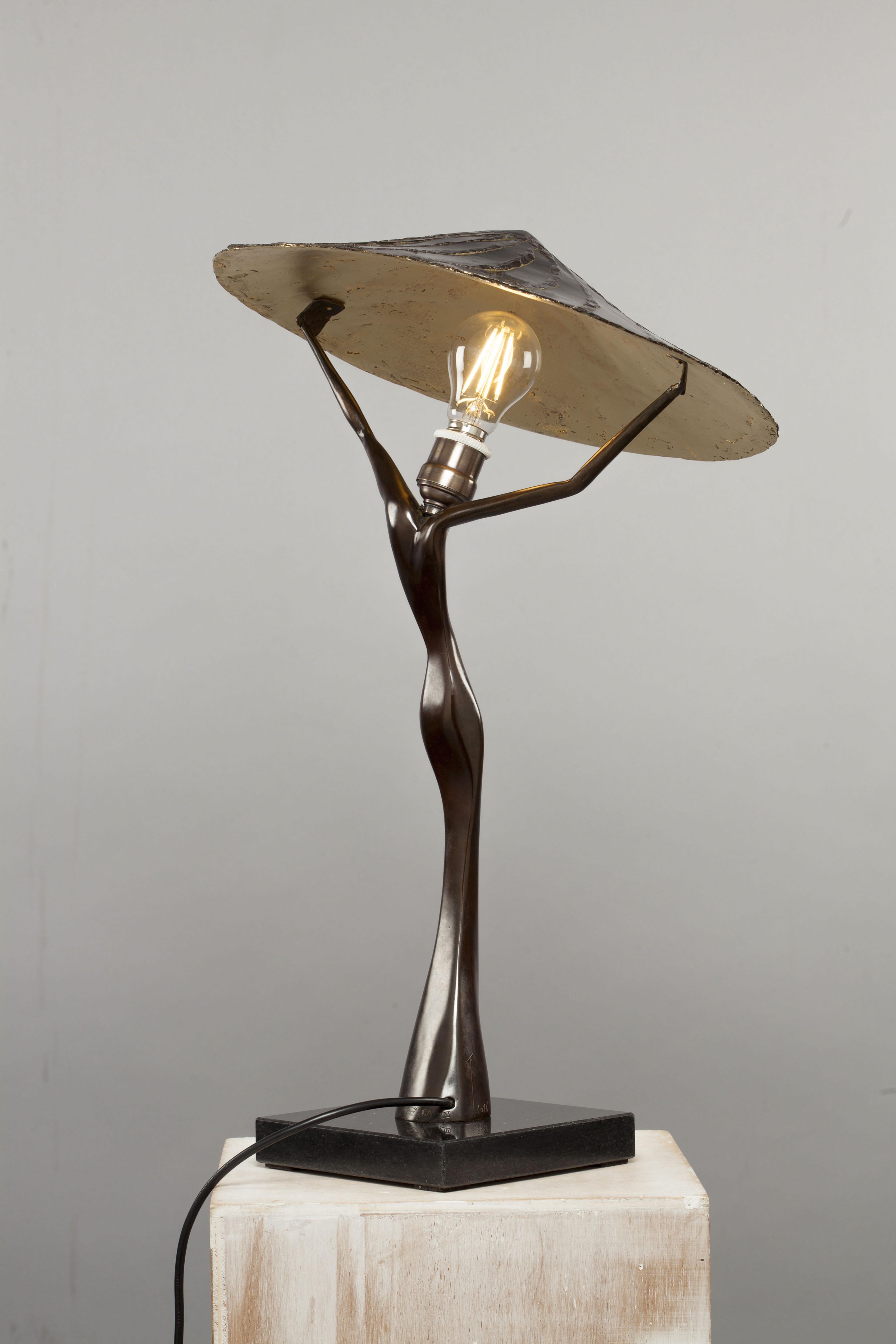 French Table Lamp by L'Artiste Fantôme in Bronze For Sale