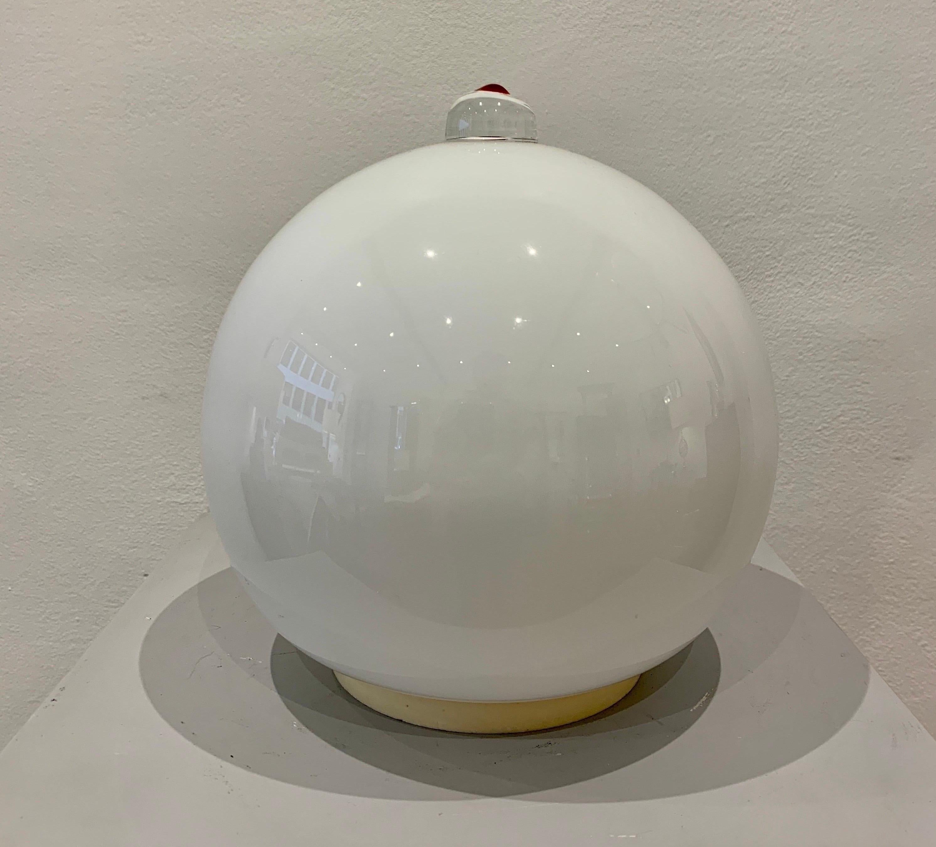 Leucos is an Italian light company which started in the 1960s. Interested in design and Venetian glass they created lamps with innovative design. The early design were provided by the Pamio's brother, architect Roberto Pamio, and the husband-wife