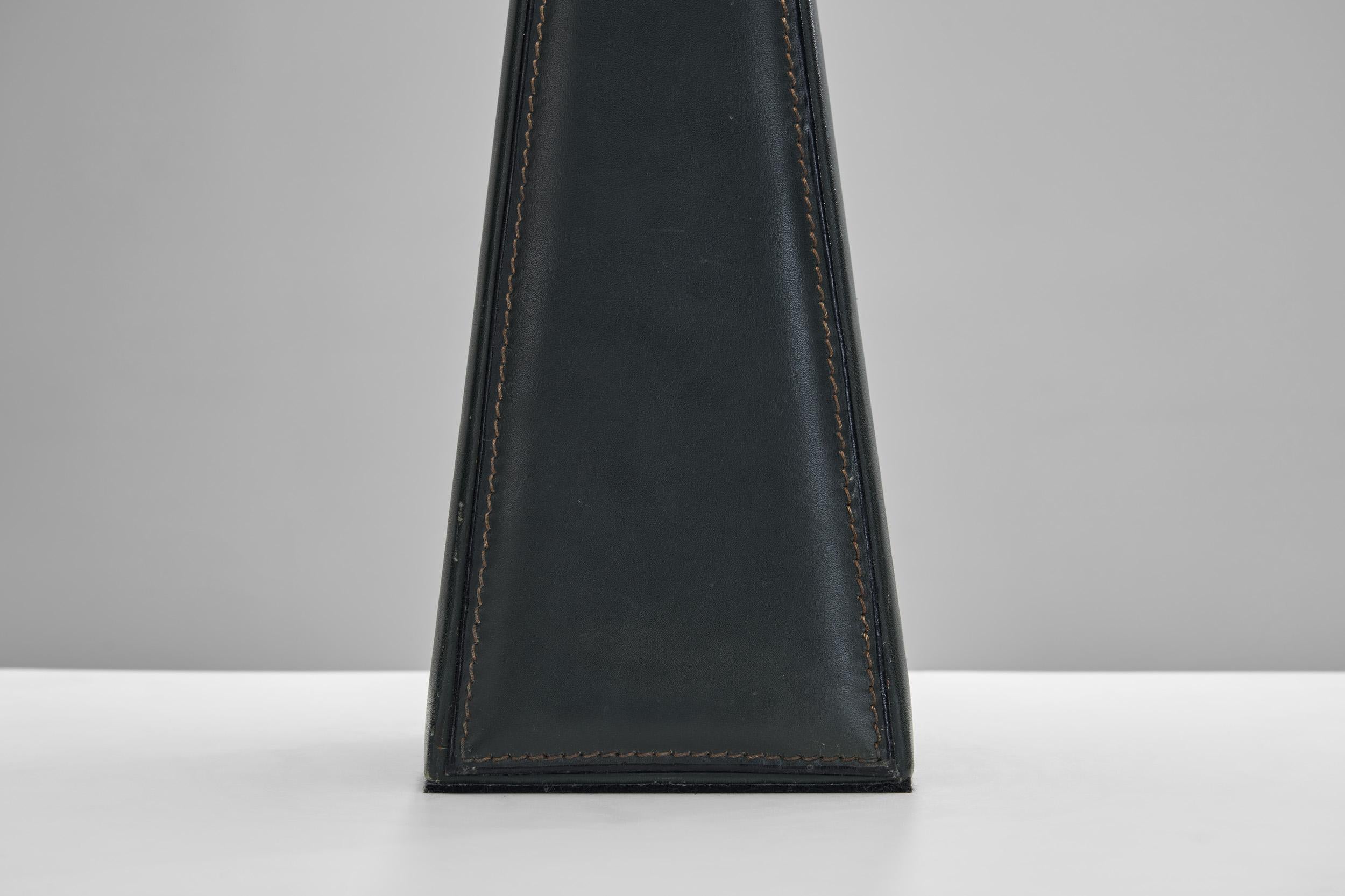 Lampada da tavolo di Lisa Johansson-Pape per Stockmann Orno, Finlandia 1960 in vendita 11