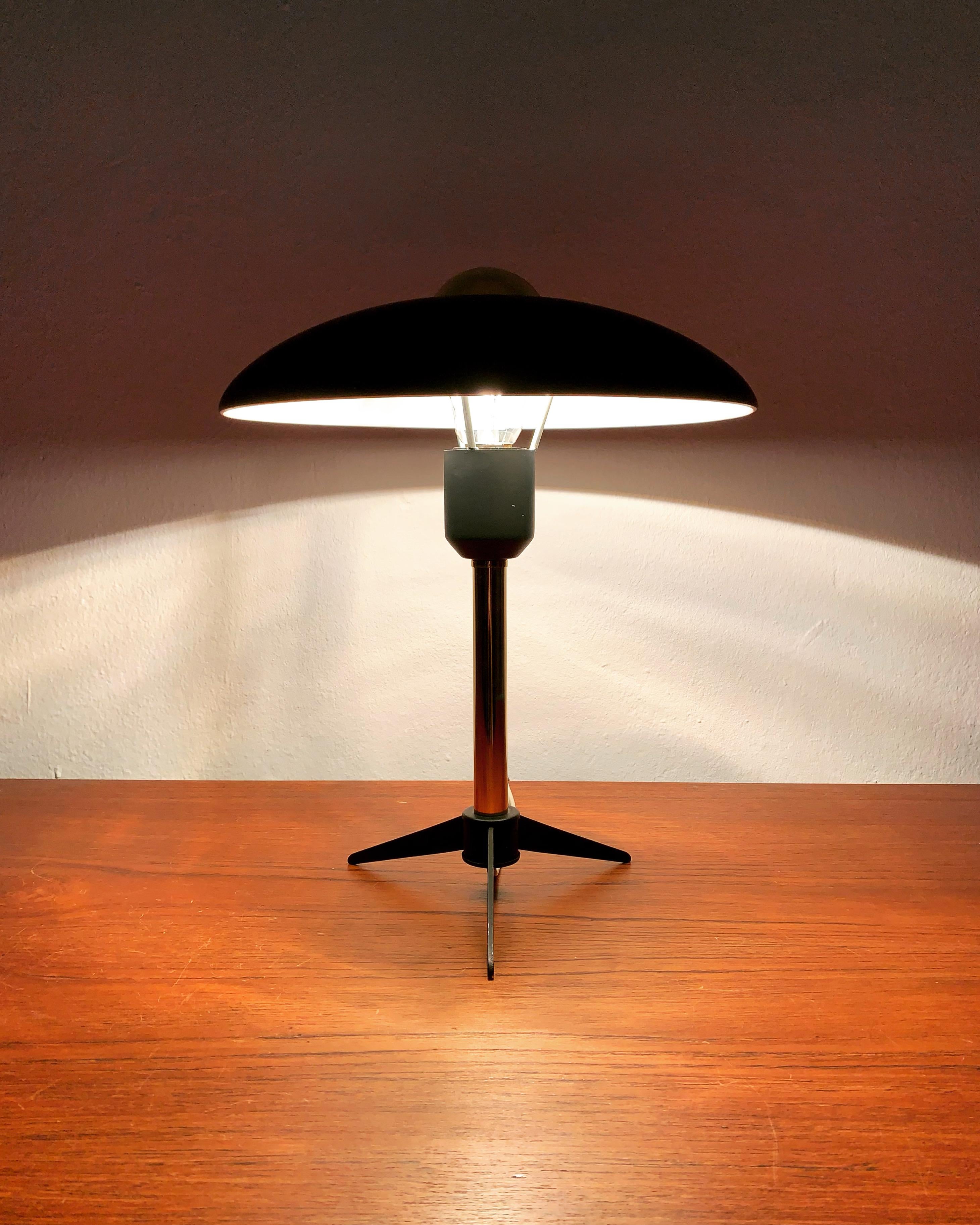 Table lamp by Louis Kalff for Philips For Sale 2