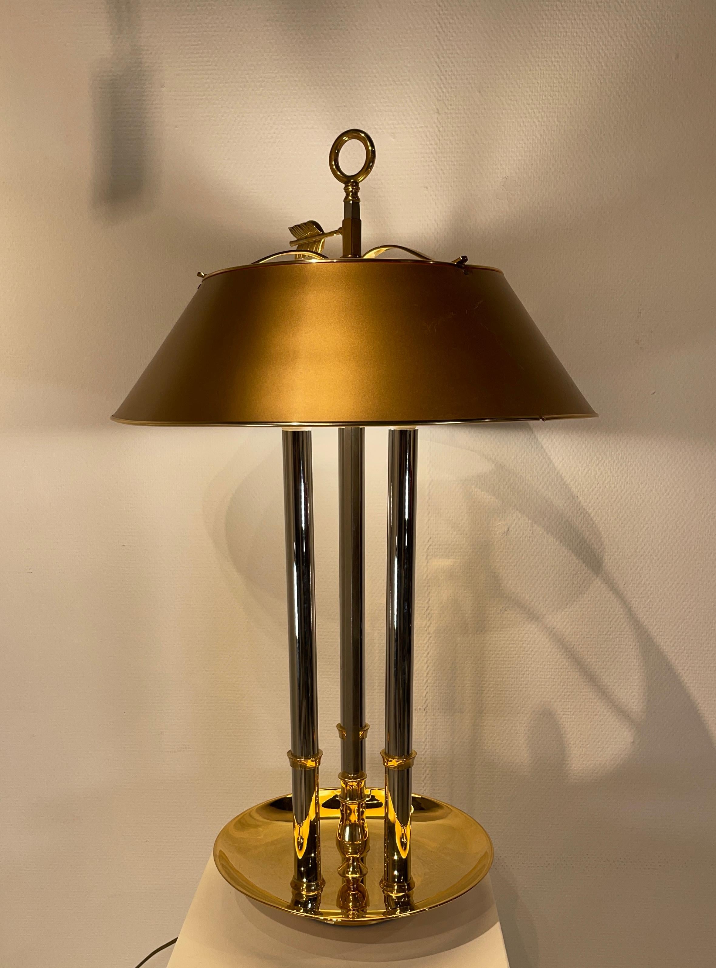 Very nice and perfect condition, Table lamp by Maison Baguès circa 1970 