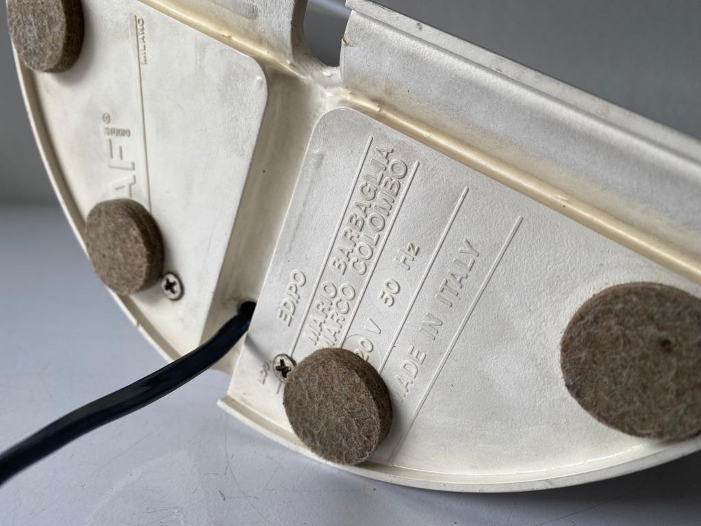 Lampada da tavolo di Mario Barbaglia and Marco Colombo per PAF Studio, anni '80, Italia in vendita 9