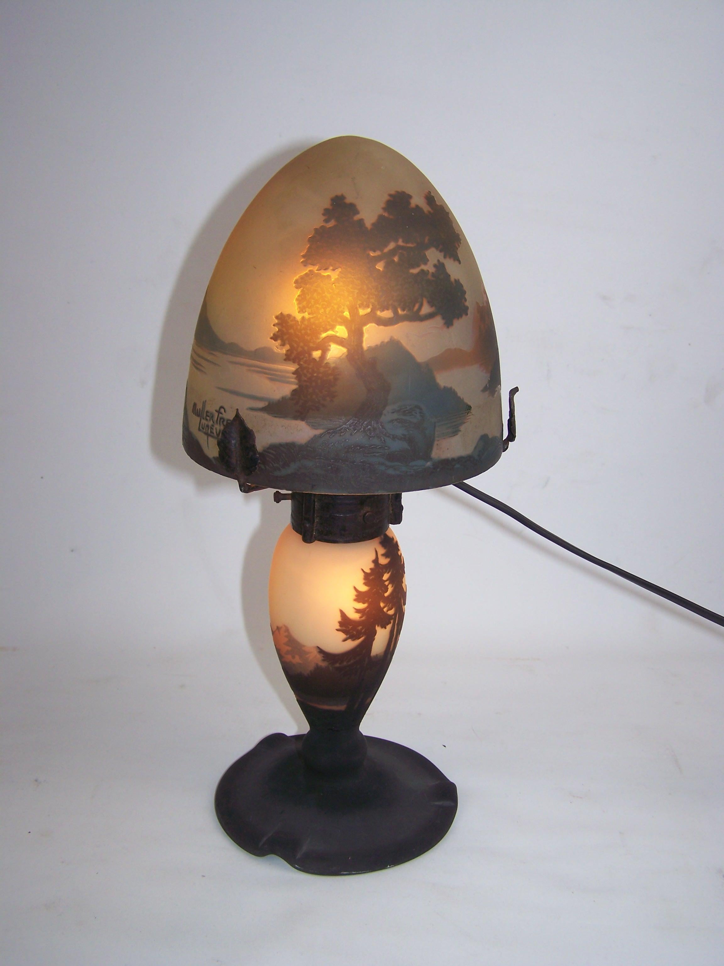 Table Lamp by Muller Frères from Lunéville For Sale 8