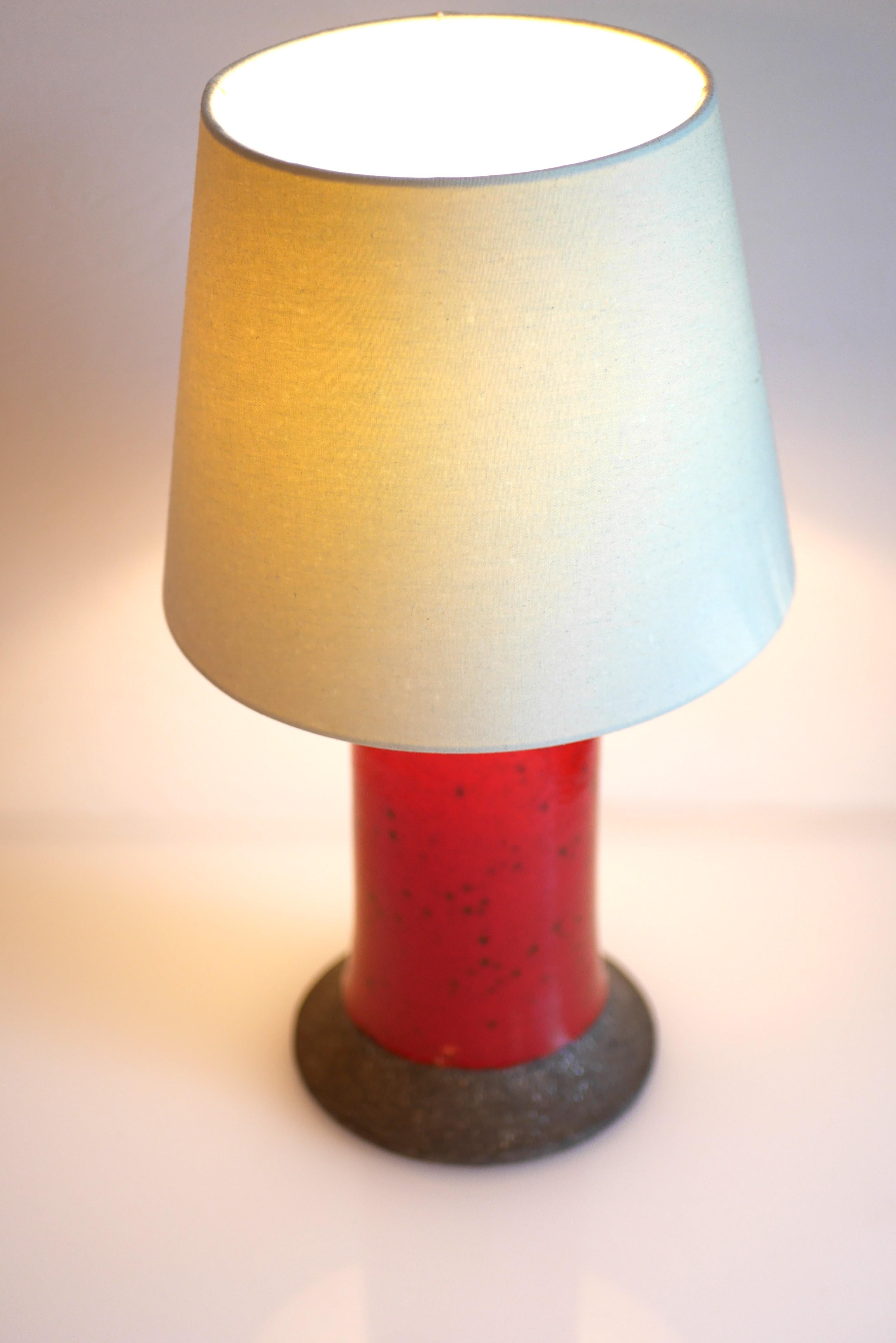 Ceramic Table lamp by Nittsjö, a bright red pottery lamp By Thomas Hellström For Sale