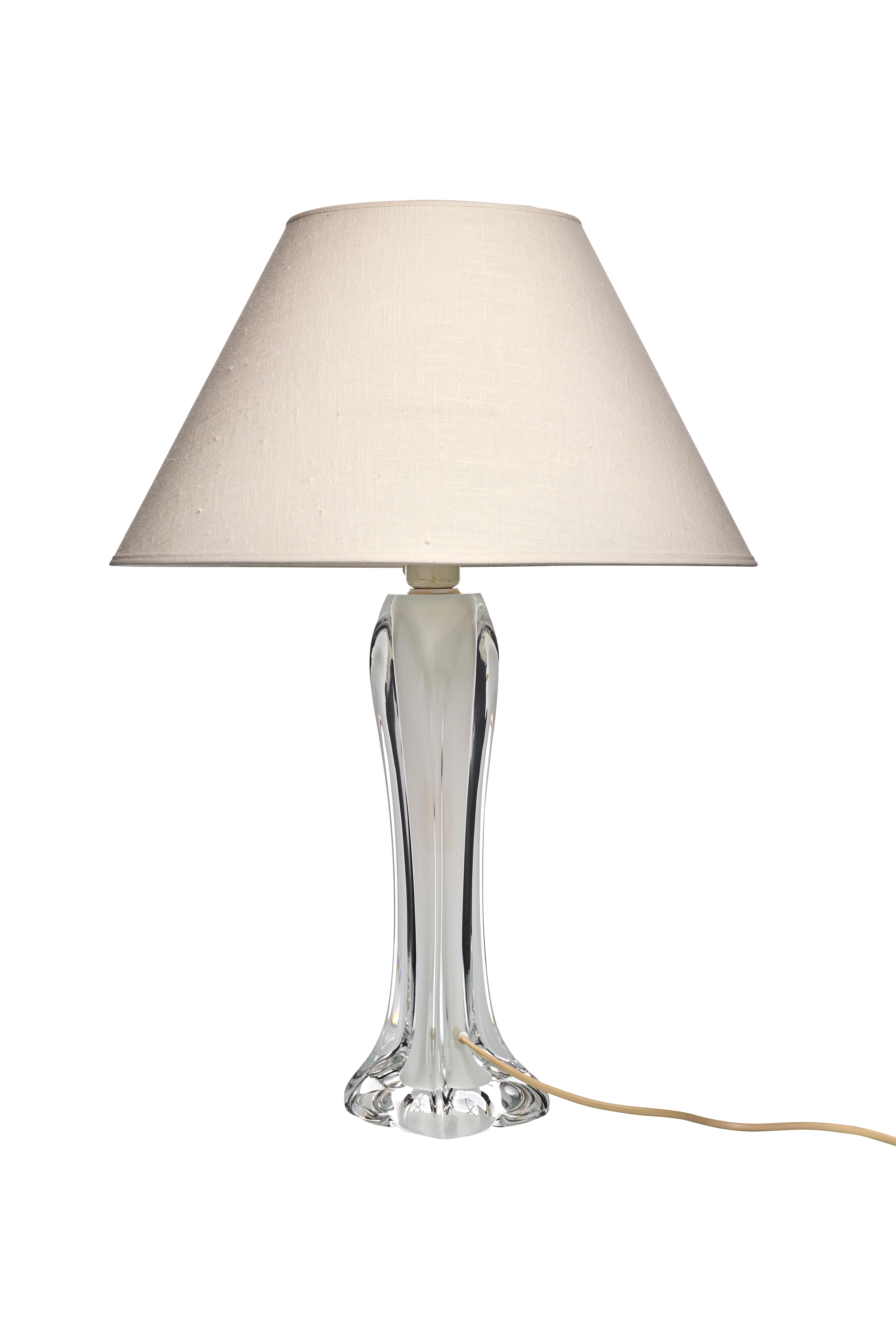 Tischlampe von Paul Kedelv für Flygfors, 1960er Jahre (Moderne der Mitte des Jahrhunderts) im Angebot