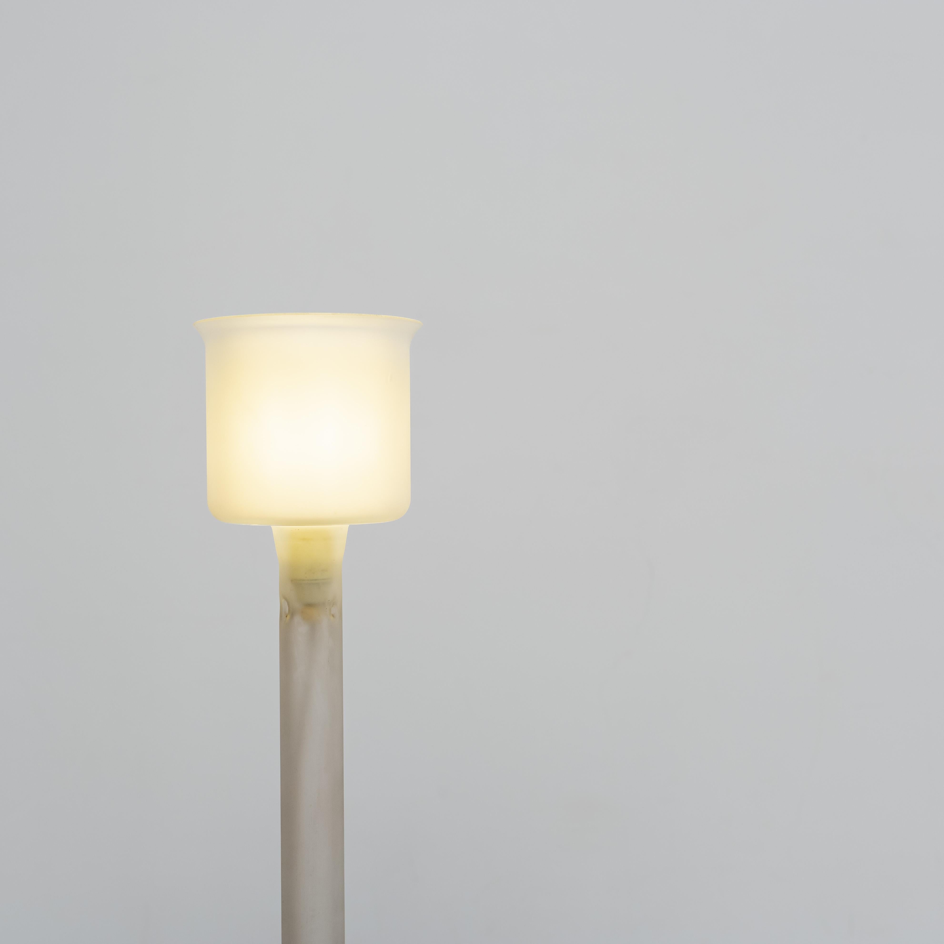 Lampe de table par Piero Castiglioni & Roberto Menghi, Italie, années 1980 en vente 1